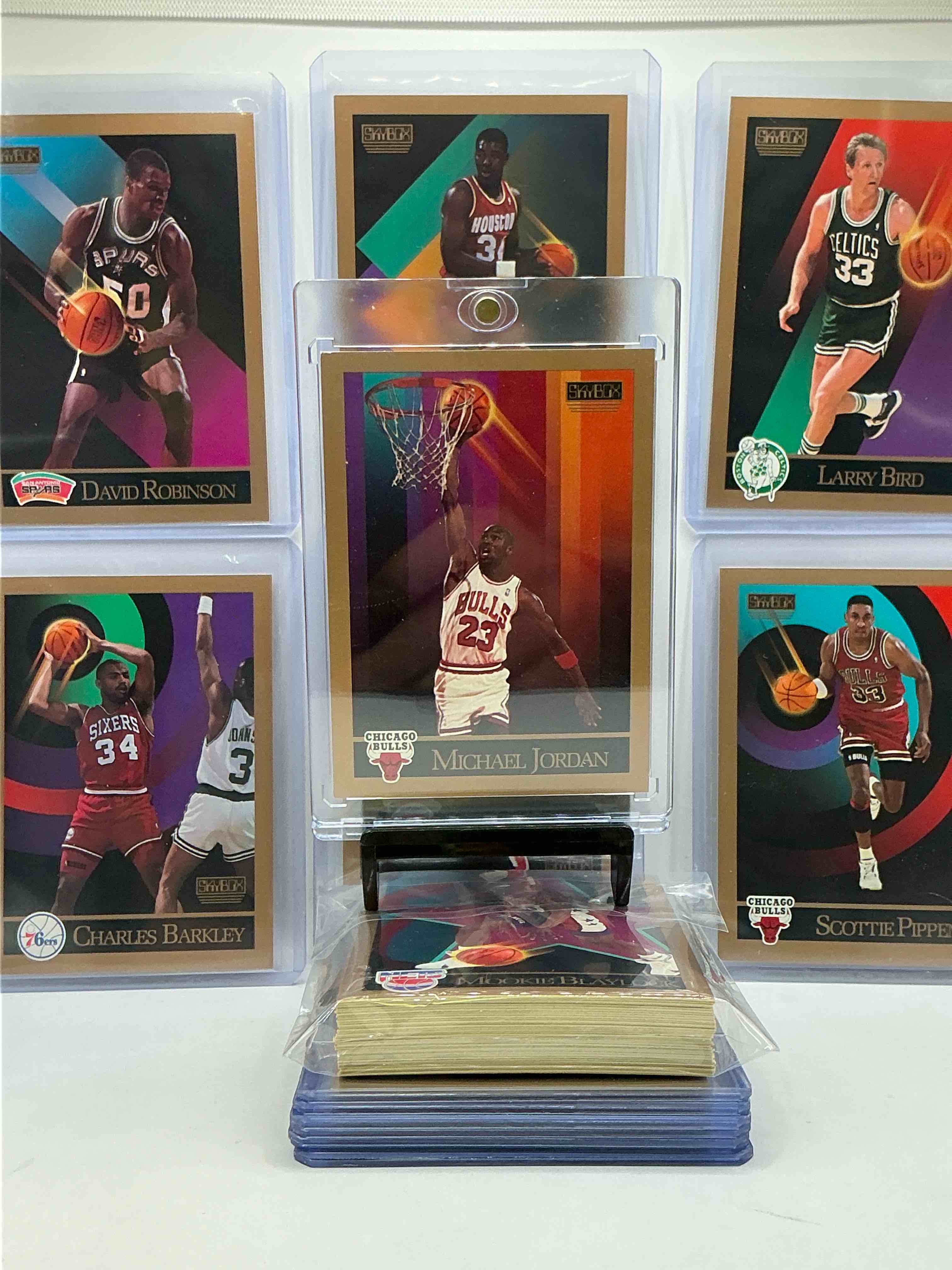 Michael Jordan! 1990 Skybox 50 Card Basketball! The BEST Cards From The Year!Michael Jordan, Larry Bird, Scottie Pippen, David Robinson Rookie, Charles Barkley, Akeem Olajuwon, Karl Malone, Clyde Drexler & More! All Stars, Hall Of Famers, Champions & More, The Perfect Mix Of Miscellaneous '90 NBA Variety!