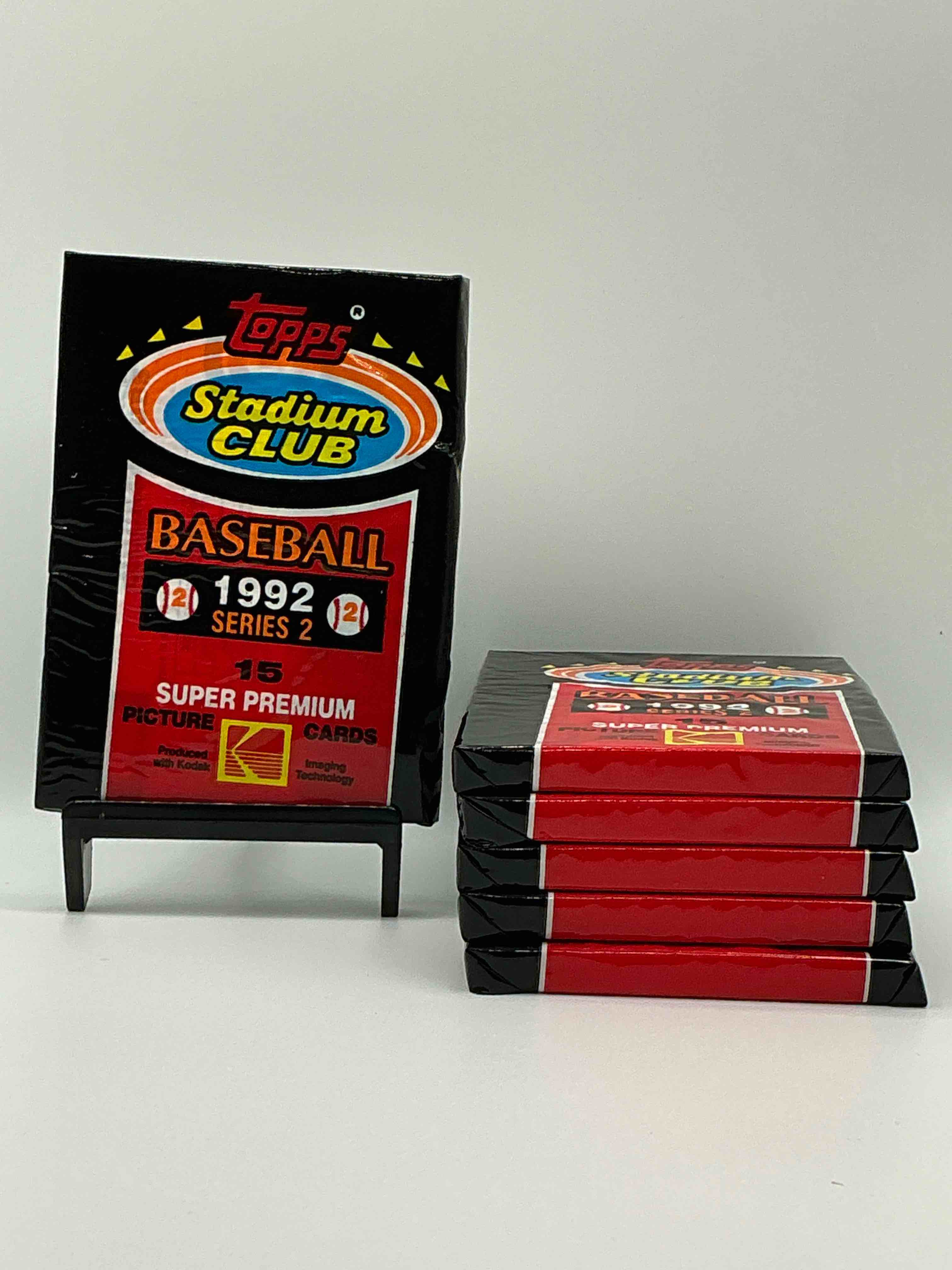 Ken Griffey Jr!? Frank Thomas!? Baseball Insanity! 1992 Topps Stadium Club Baseball Series Il Unopened Packs, Direct From Box! 15 Premium Baseball Cards In Each Pack! Search For Griffey Jr, Nolan Ryan, Frank Thomas & So Much More!Search For 1980's Stars & Hall Of Famers!