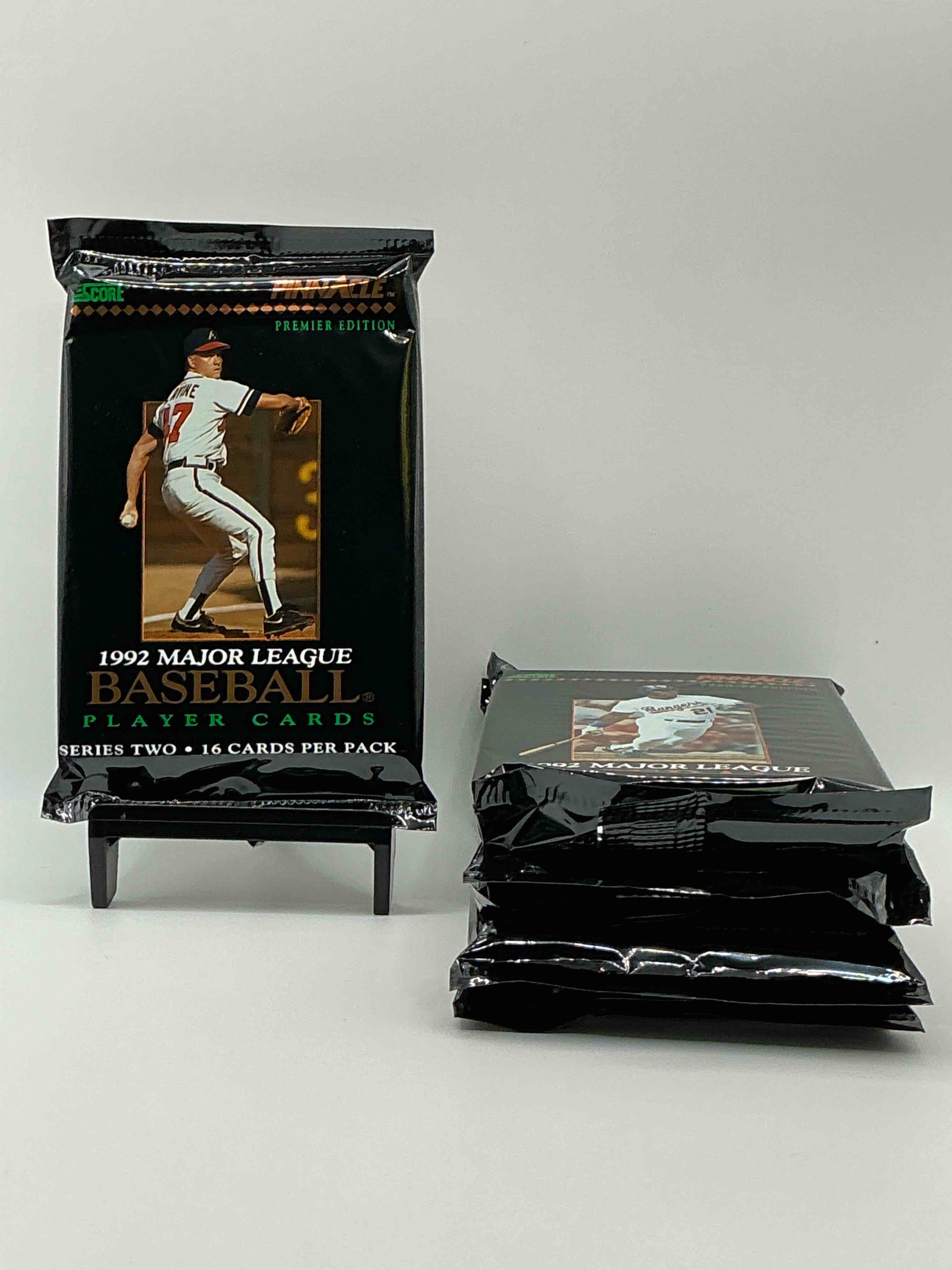 1992 Score Pinncale Packs! Score Baseball Unopened Packs Direct From Original Retail Case! These Packs Could Have Early Griffey Jr ,Cards & More!