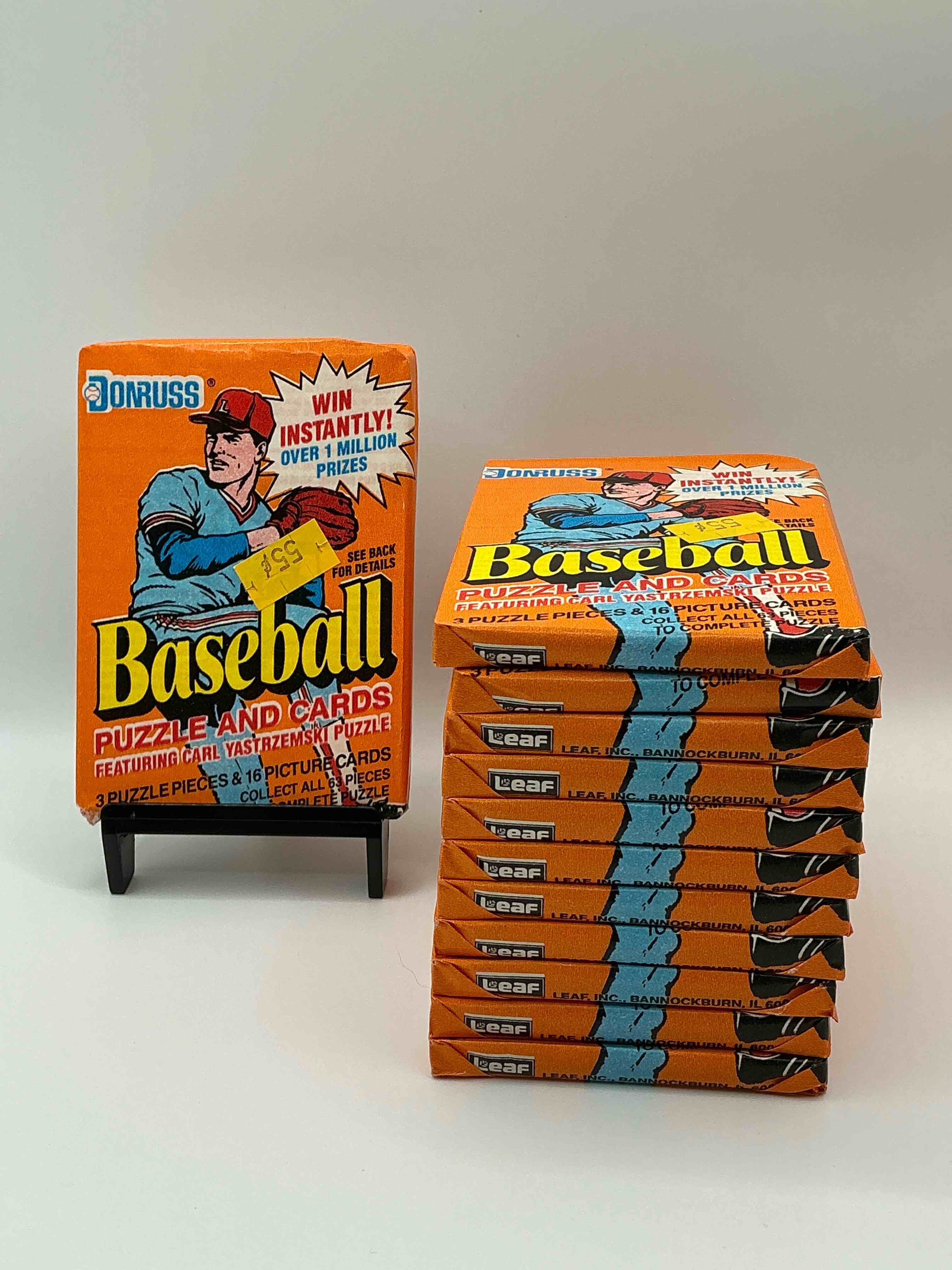Diamond Kings Ken Griffey Jr!? 1990 Donruss Baseball Unopened Wax Packs! Hard To Find! Straight From Original Box! Search For Possible Juan Gonzalez Rookie Card!As Well As Valuable Ken Griffey Jr. Cards!