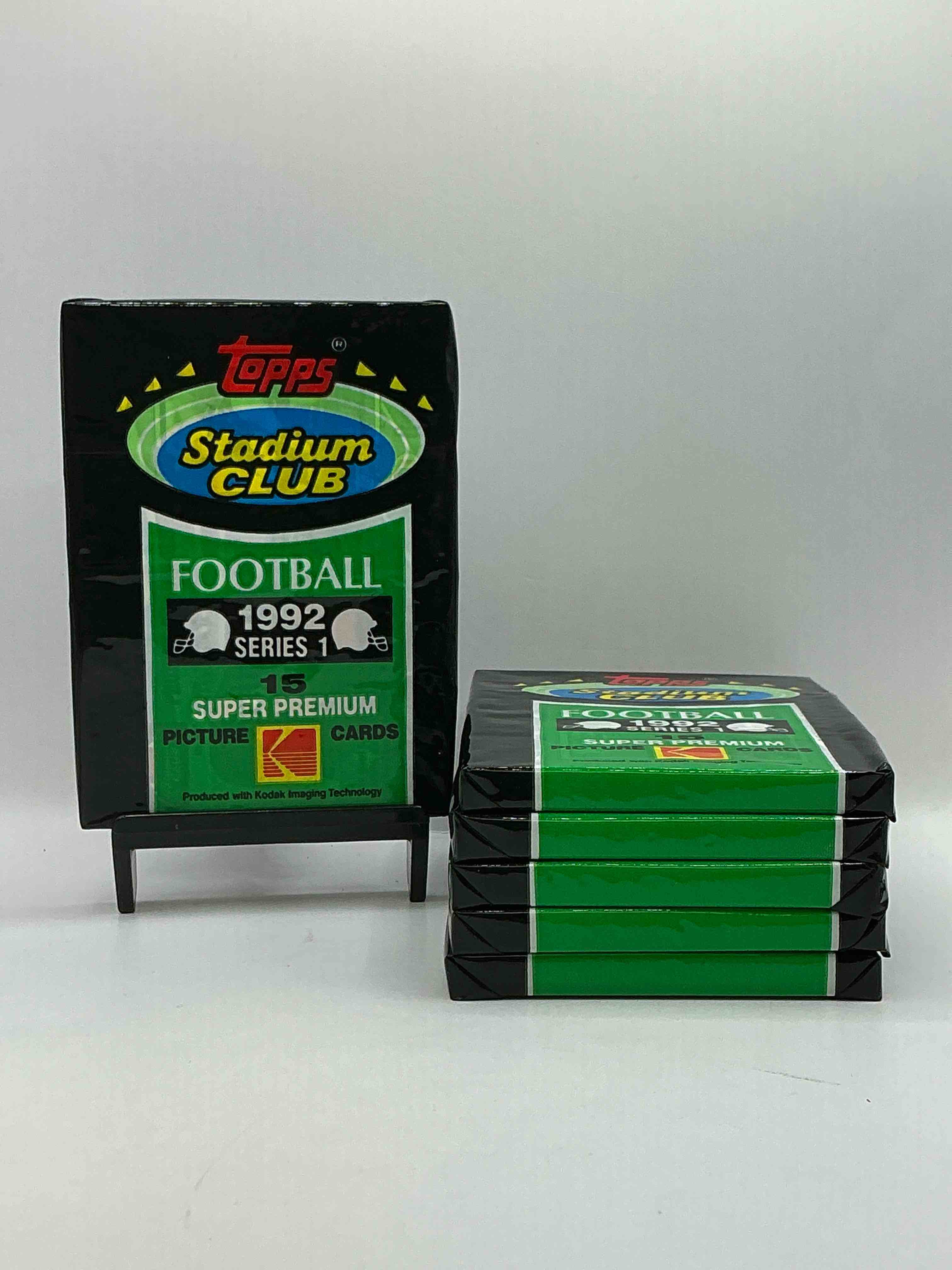 Brett Favre Insanity! 1992 Topps Stadium Club Unopened Packs! These High End Packs Could Have Some Awesome Cards! Topps Super Premium Picture Cards... With Possible Brett Favre, Mint 10 Worth Over $250! All Direct From Original Box!