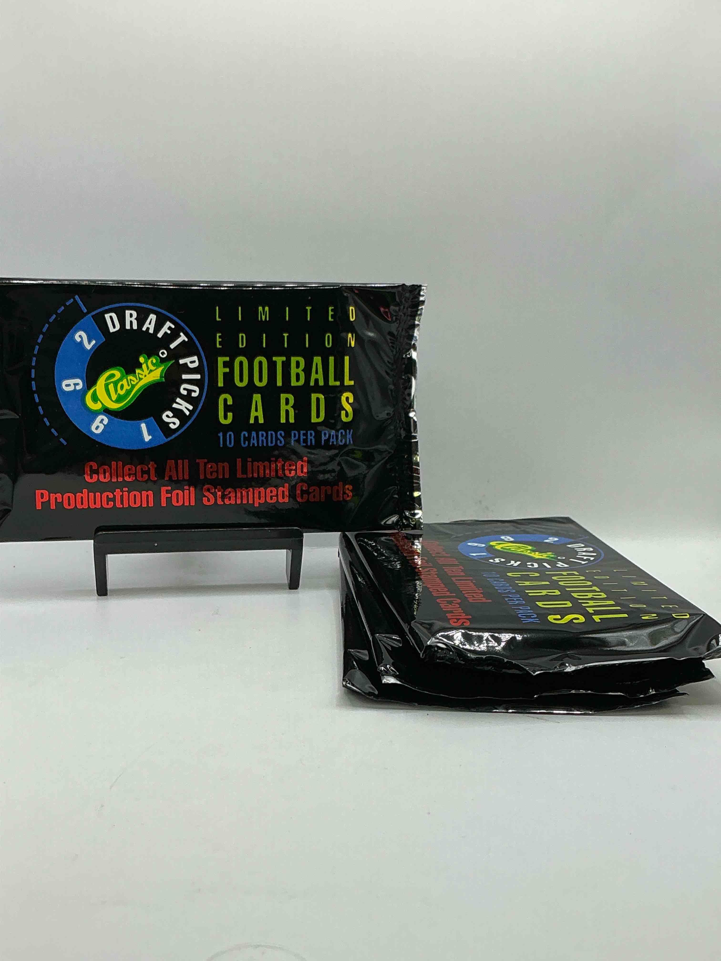 1992 Classic Draft Picks Football Unopened Packs! Limited Production Foil Stamp Cards! Insane 1992 Draft Picks Football, Search For Stars, Rookies & Big Names In Football!