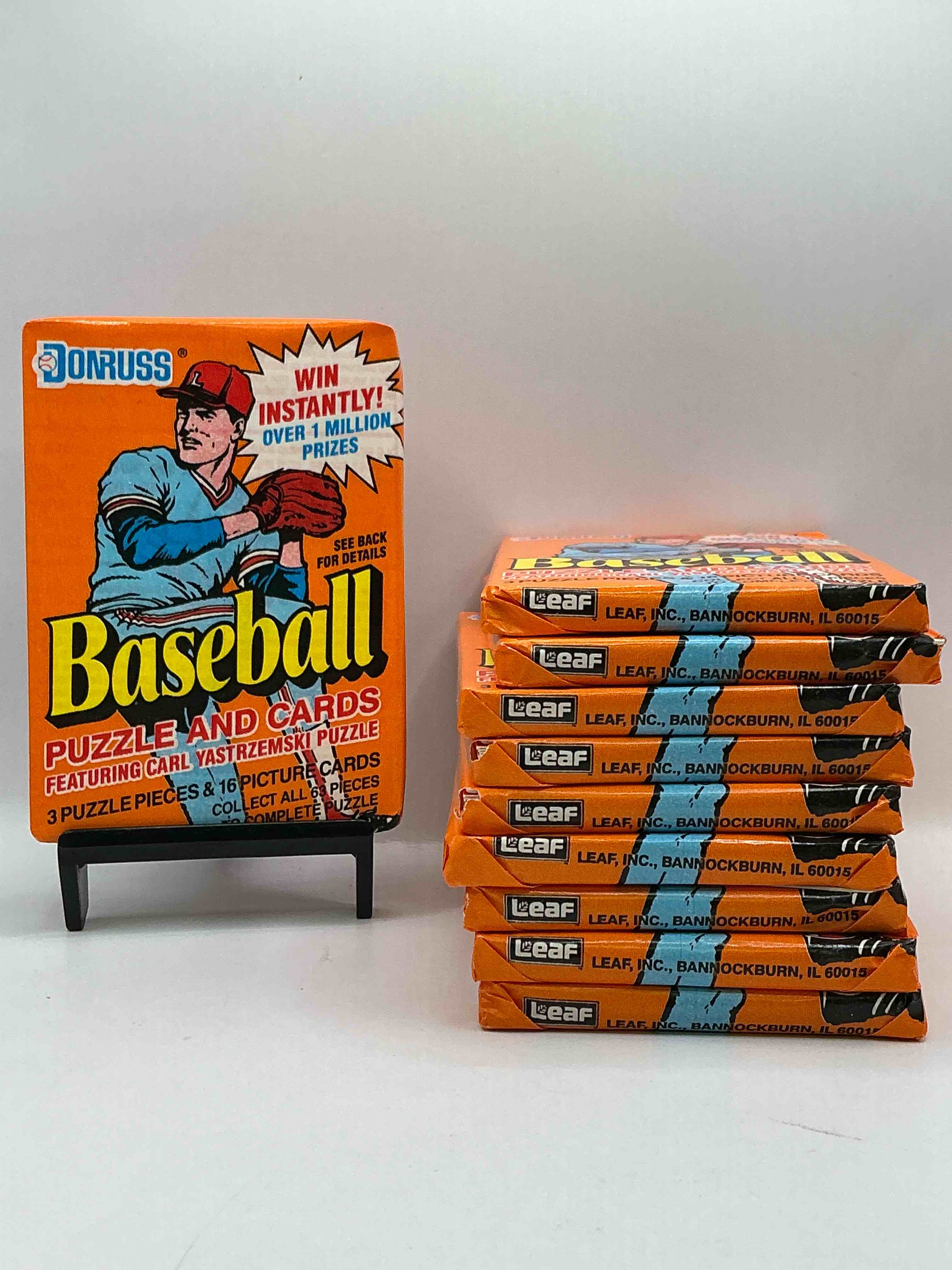Diamond Kings Ken Griffey Jr!? 1990 Donruss Baseball Unopened Wax Packs! Hard To Find! Straight From Original Box! Search For Possible Juan Gonzalez Rookie Card!As Well As Valuable Ken Griffey Jr. Cards!