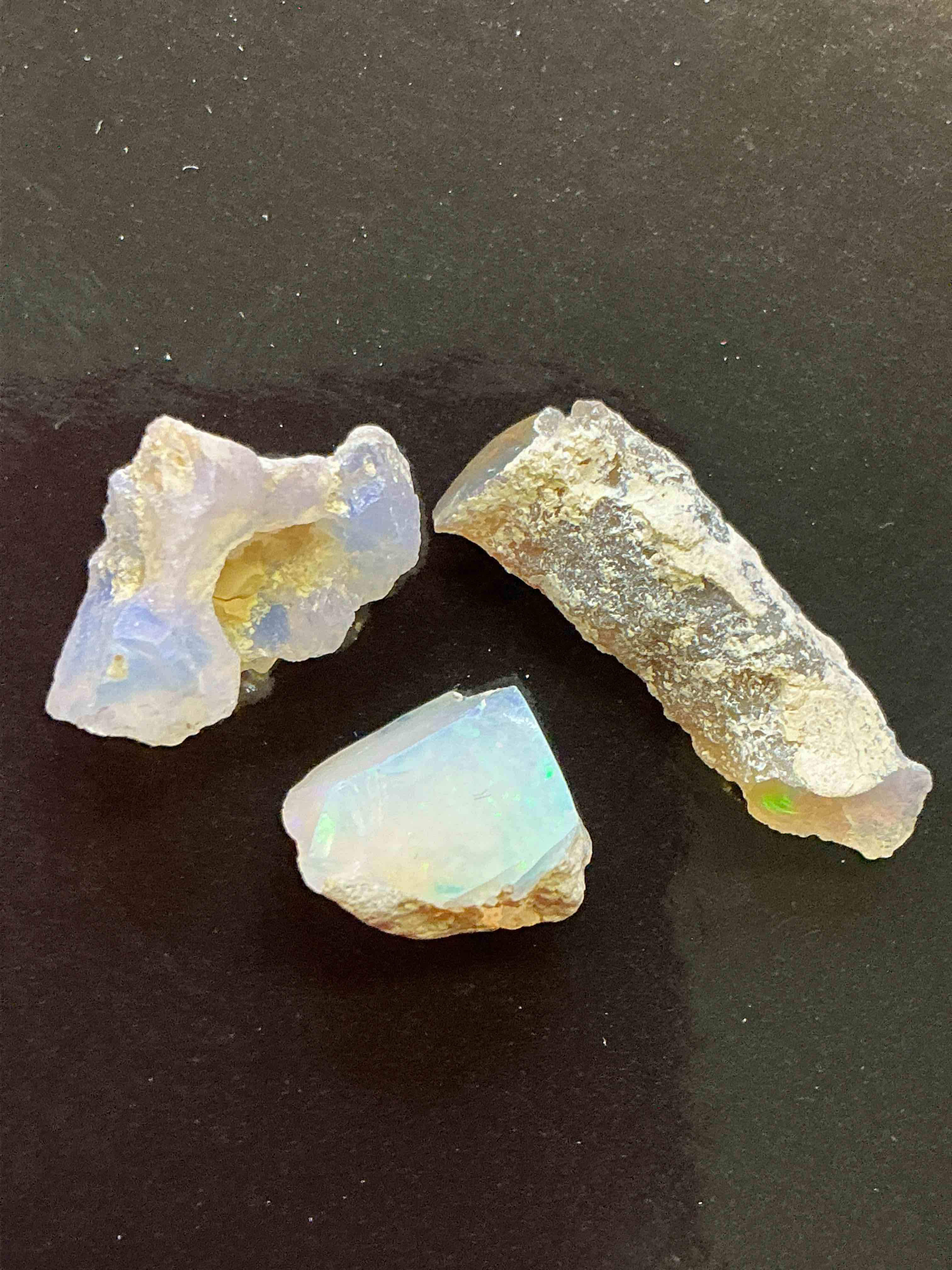 Opal Precious Gemstone, Raw, Authentic! Ethiopian Opal Gemstone, In Large & Raw, Prospected Form! Ethiopian Opals Are Famous For Their Stunning Clarity & Shimmering Color Hues! They Are Believed To Promote Hope, Purity & Love. The U.S. Dime In Image Is For Size Reference Only (Not Included). A Gemstone Like This In Raw Form Is Very Hard To Find! Own An Amazing, Stunning, Unique Opal Gemstone In Rare, Raw Form!