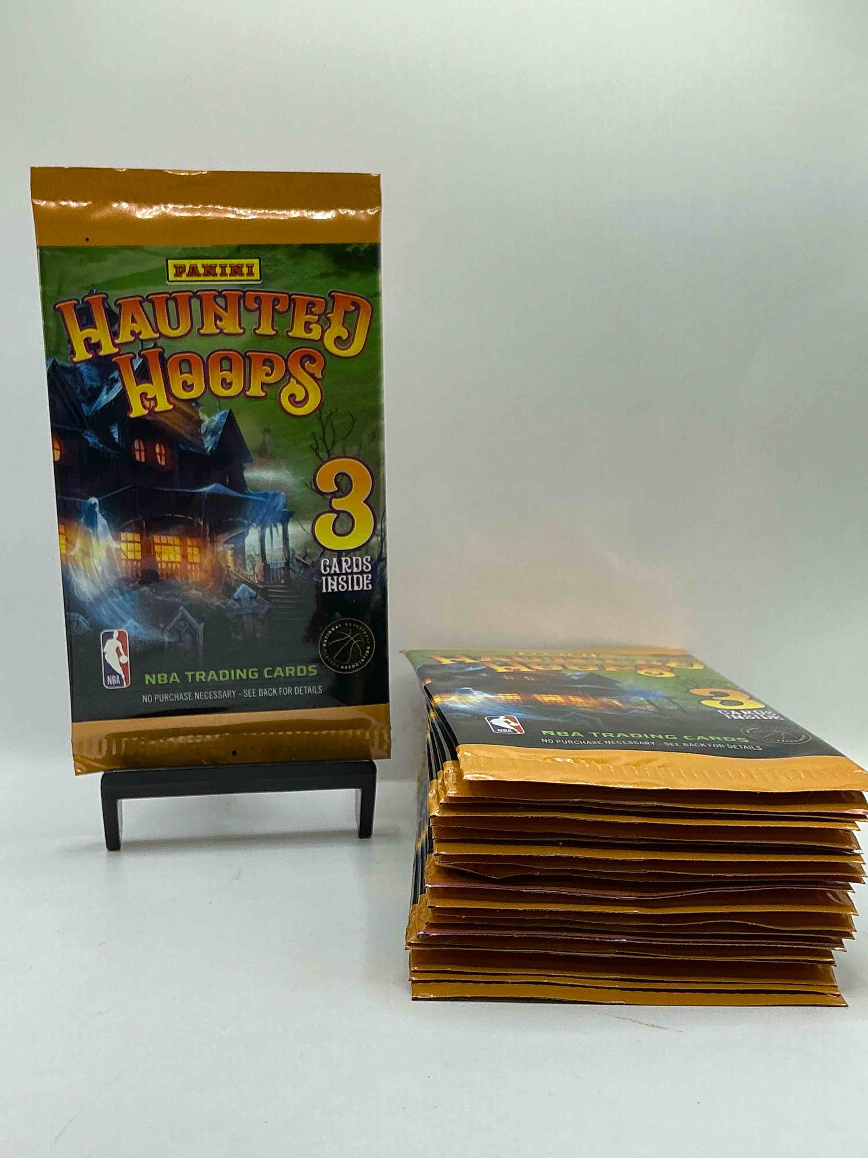 victor wembanyama rookie!? 2023-24 nba haunted hoops! scary good packs!look for all kinds legends & rookies! curry, lebron, wemby & more!