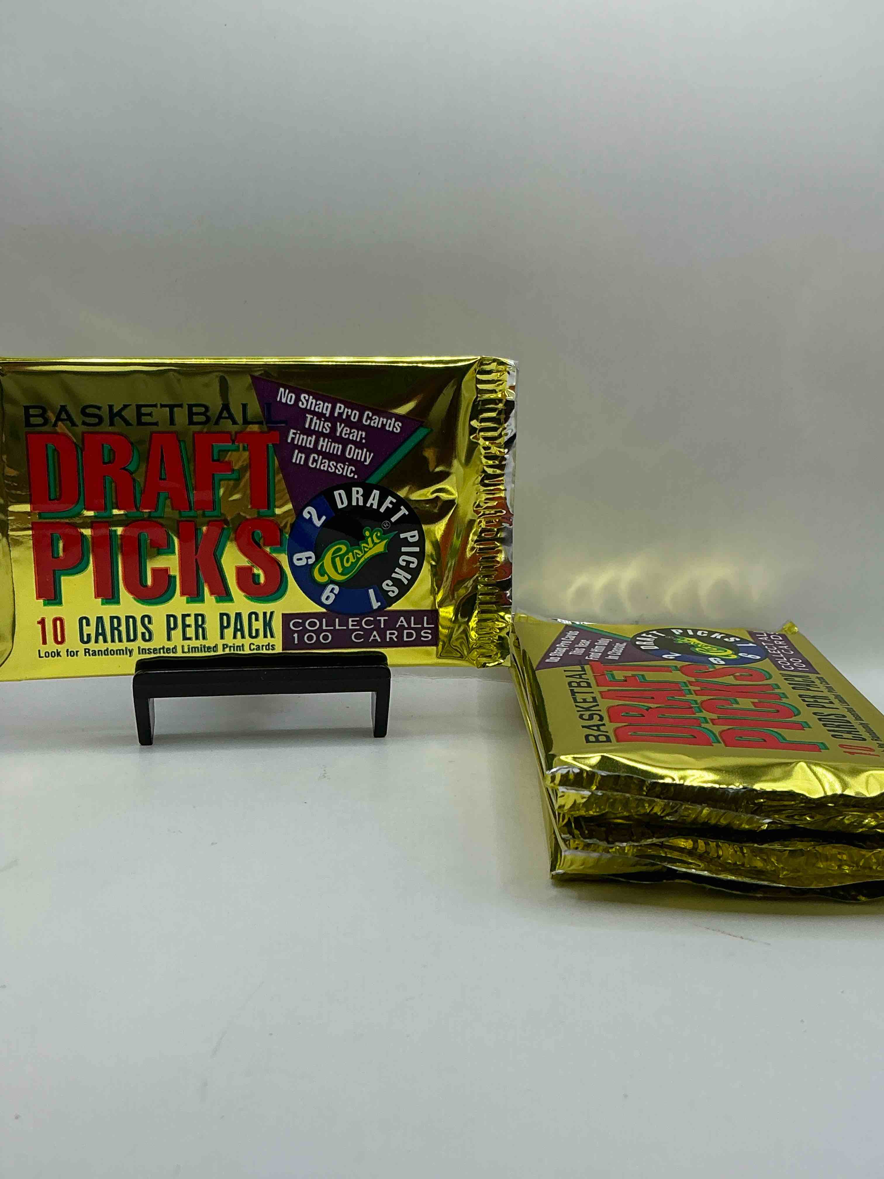 SHAQ!? 1992 Rarity! 1992 Classic Draft Picks Basketball Sealed Card Pack, Direct From Sealed Original Retail Case! This Is The Place To Search For Some Of The Earliest Shaquille O'Neal Cards! Also Search For Randomly Inserted Limited Edition Cards! You May Never See This Again, Super Rare!