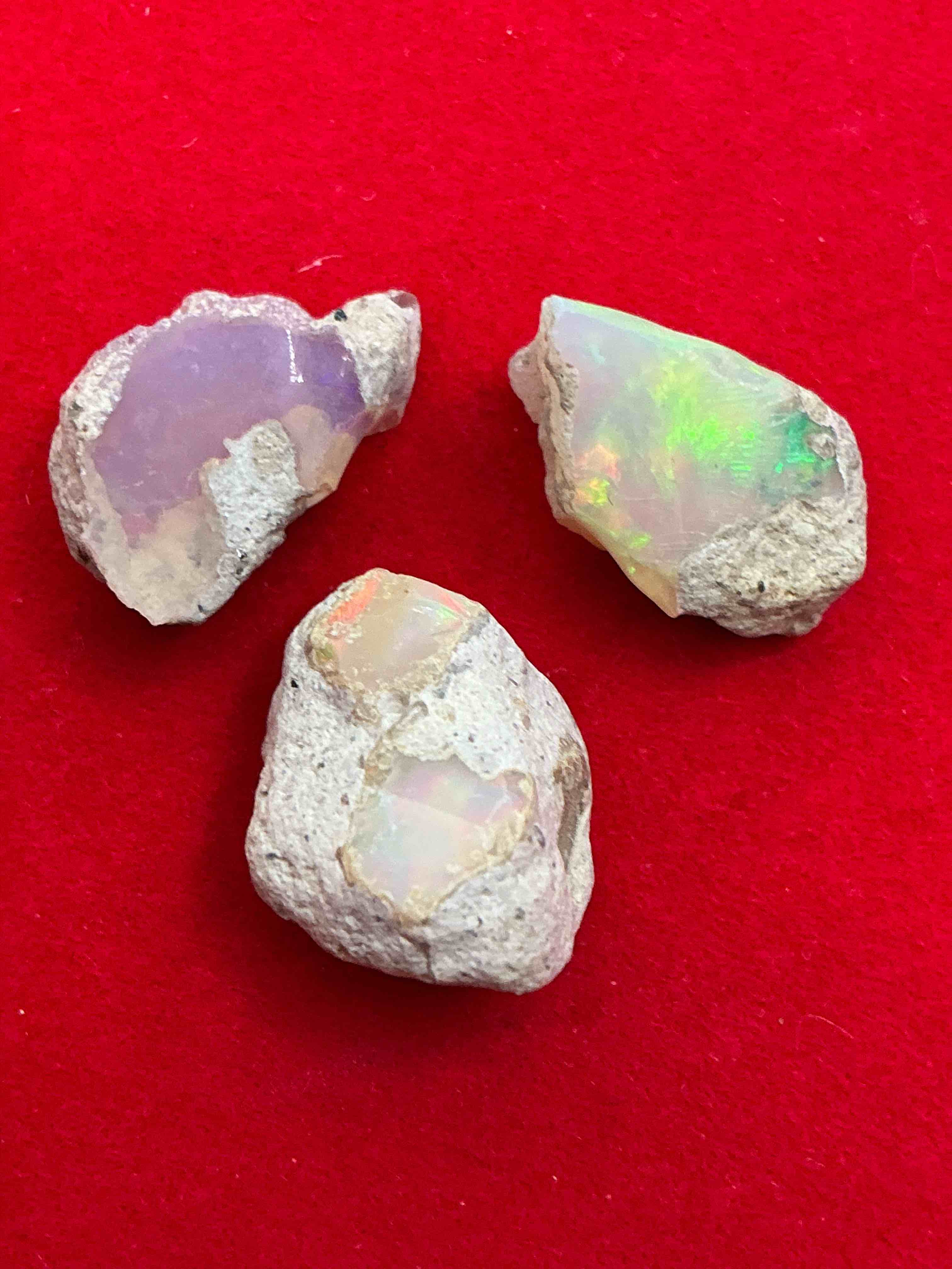Opal Precious Gemstone, Raw, Authentic! Ethiopian Opal Gemstone, In Large & Raw, Prospected Form! Ethiopian Opals Are Famous For Their Stunning Clarity & Shimmering Color Hues! They Are Believed To Promote Hope, Purity & Love. The U.S. Dime In Image Is For Size Reference Only (Not Included). A Gemstone Like This In Raw Form Is Very Hard To Find! Own An Amazing, Stunning, Unique Opal Gemstone In Rare, Raw Form!