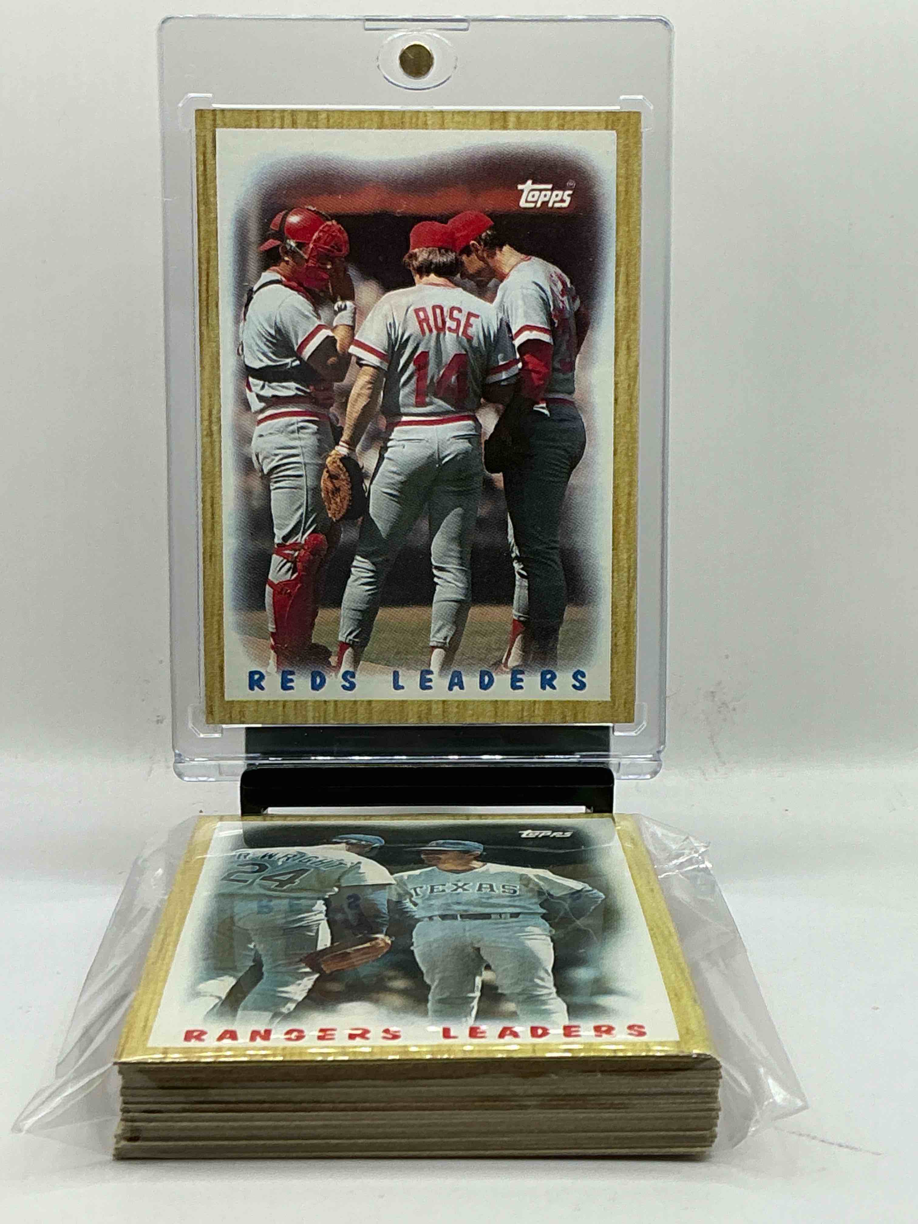 every mlb team! 1987 rare mlb team cards! your favorite 1987 mlb teams! 26 card set from all the mlb teams! wow! rare!