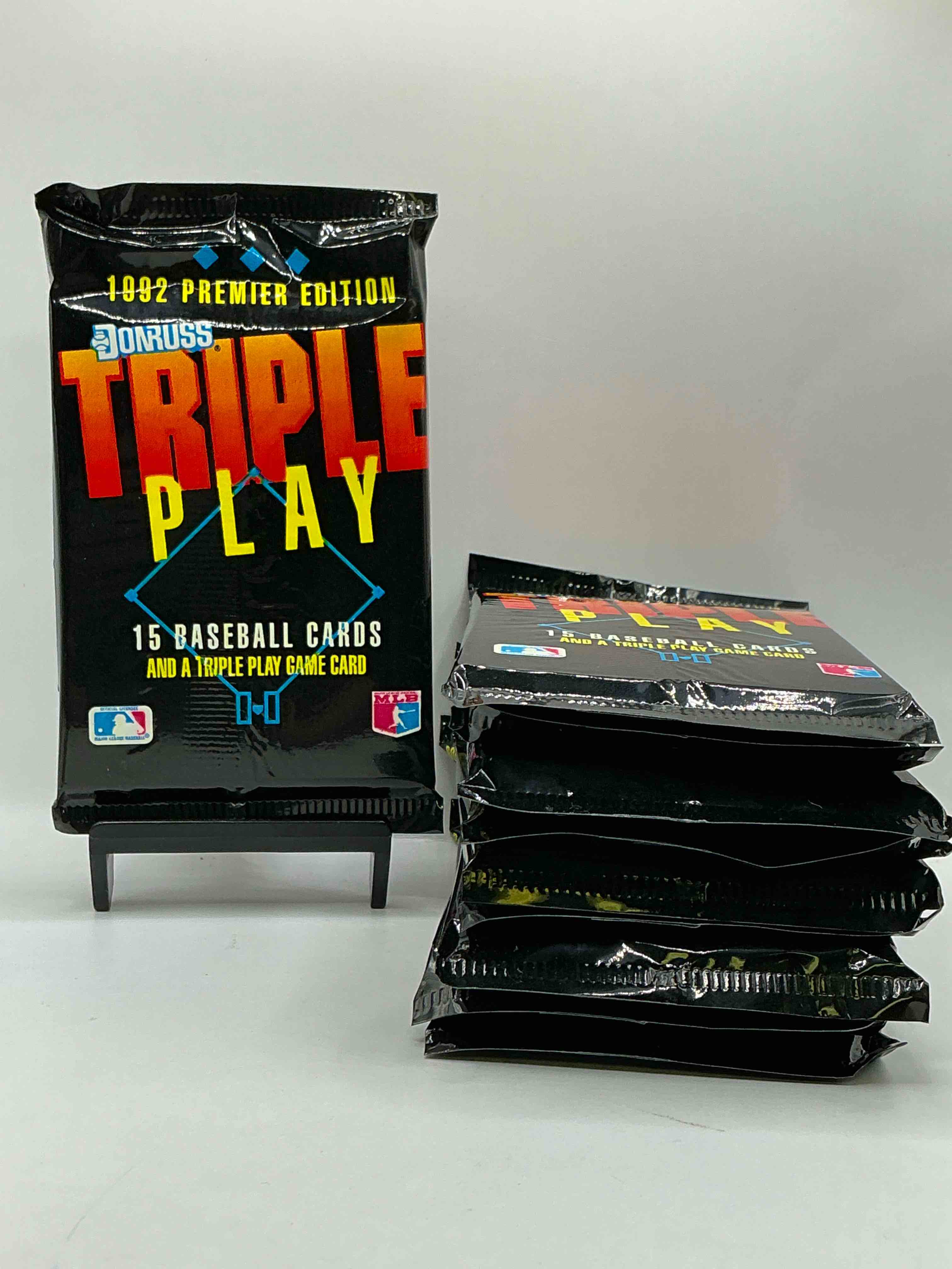 1992 Donruss Triple Play MLB Baseball Card Packs! Look For Randomly Inserted Gallery Of The Stars Cards, Awesome Action, Little Hotshots & Rub Off Game Cards!Along With Griffey Jr, McGwire, Ryan & More! Rare Packs!