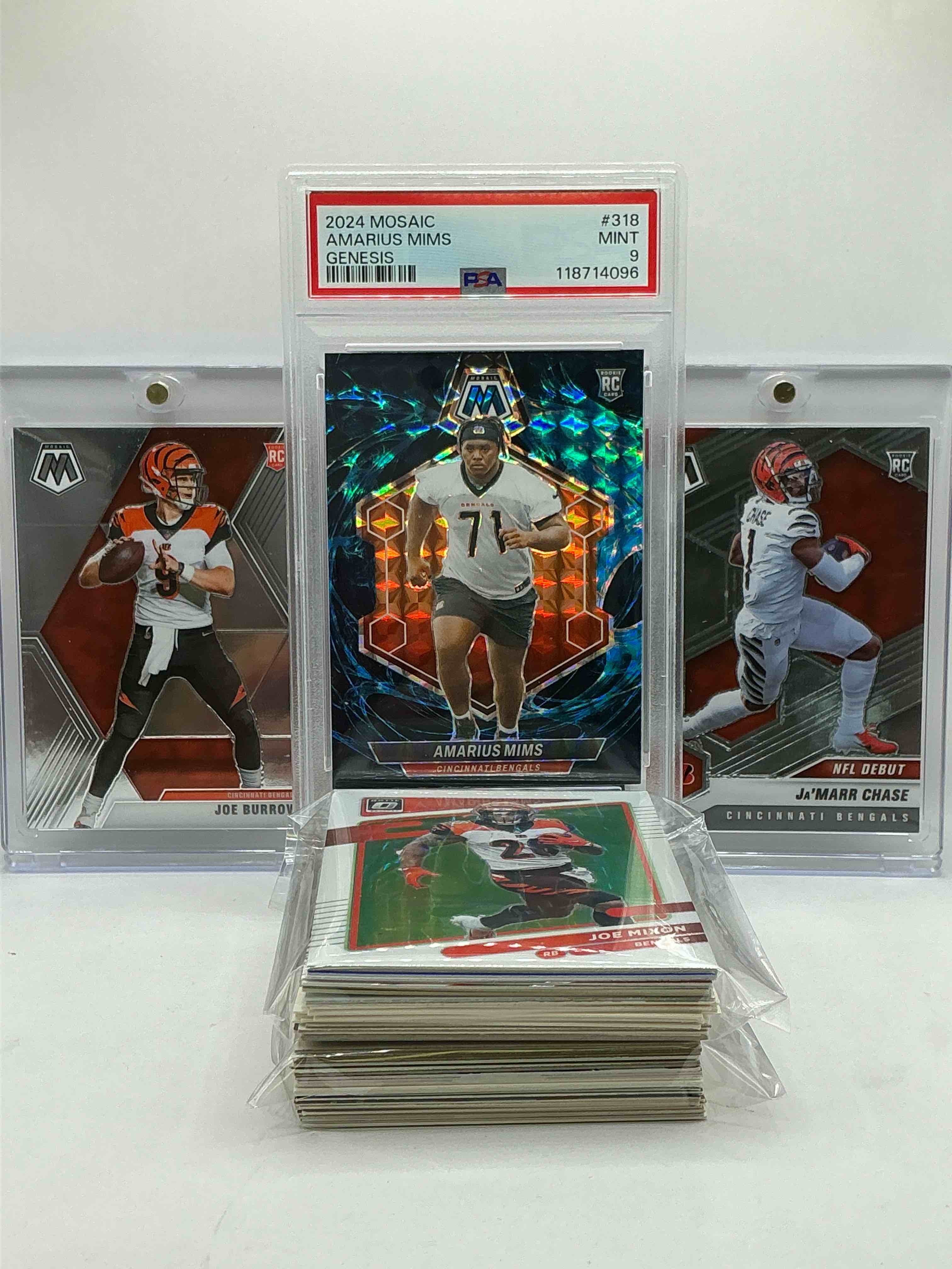 GENESIS MOSAIC CASE HIT Amarius Mims Rookie Card, Mosaic Joe Burrow Rookie, Ja’marr Chase Mosaic Rookie & More! Insane 50 Card Lot… Bengals Bonanza! Commons, Rare Cards, Rookies, Legends & More! Modern, Vintage & New! 