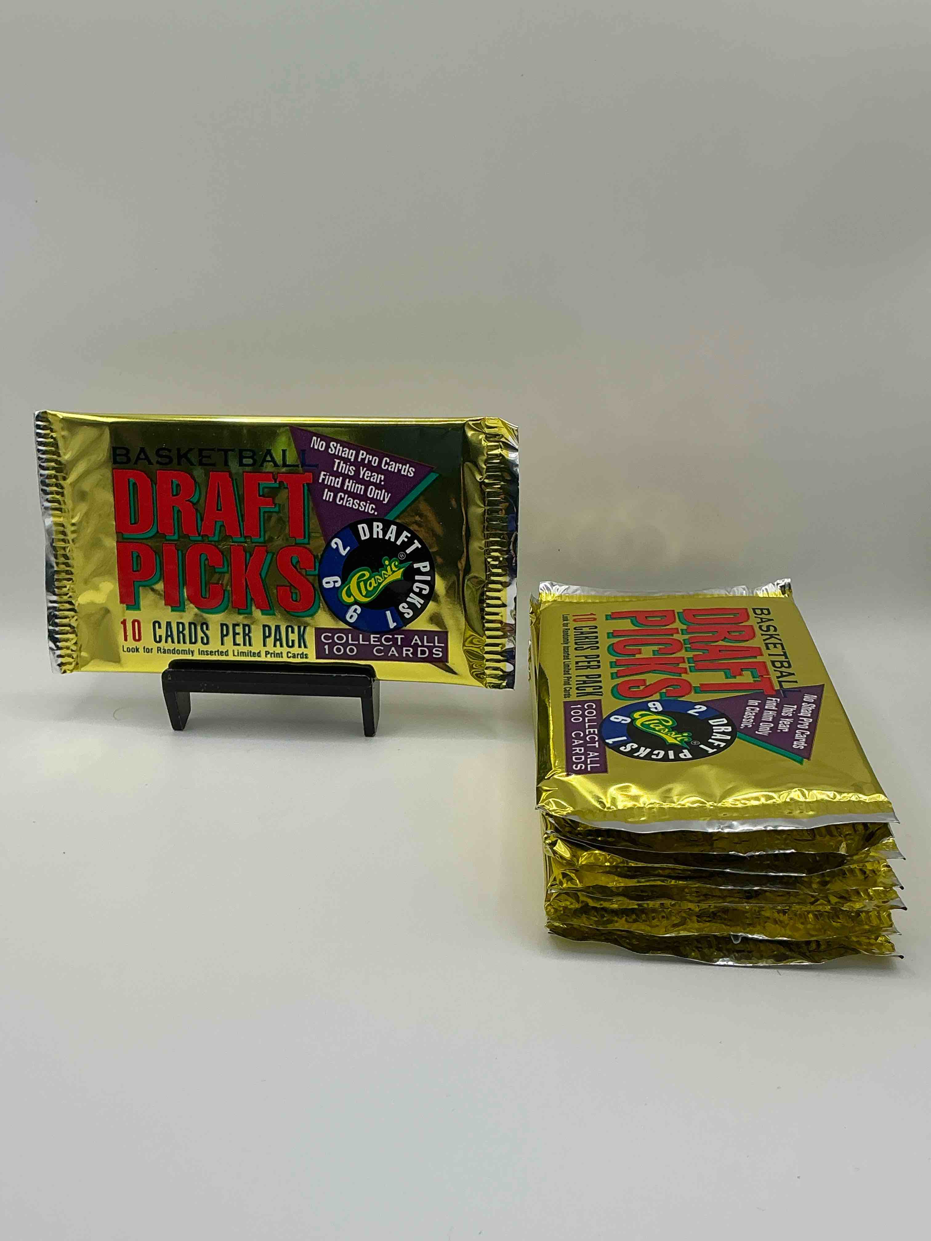 SHAQ!? 1992 Rarity! 1992 Classic Draft Picks Basketball Sealed Card Pack, Direct From Sealed Original Retail Case! This Is The Place To Search For Some Of The Earliest Shaquille O'Neal Cards! Also Search For Randomly Inserted Limited Edition Cards! You May Never See This Again, Super Rare!