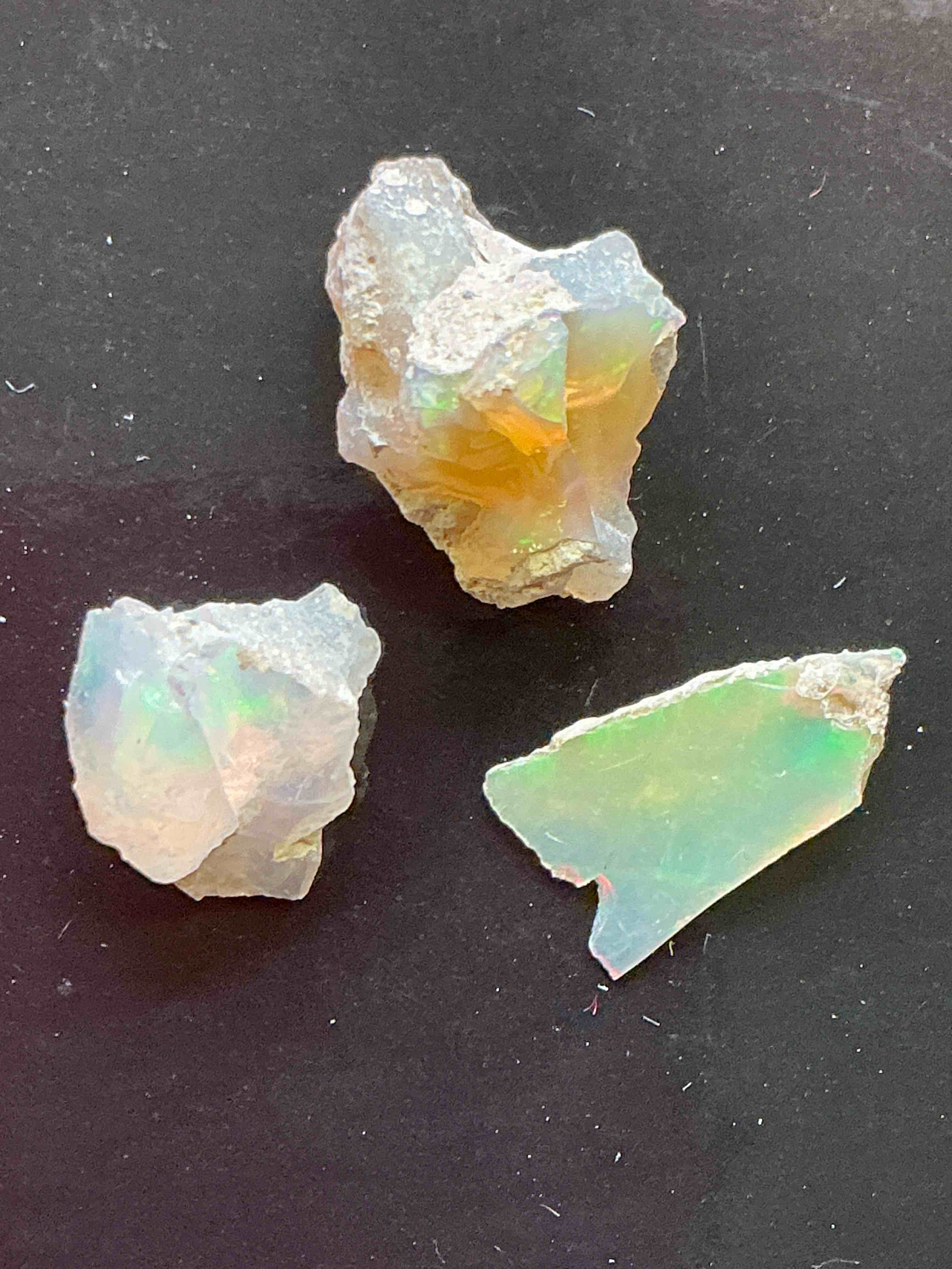 Opal Precious Gemstone, Raw, Authentic! Ethiopian Opal Gemstone, In Large & Raw, Prospected Form! Ethiopian Opals Are Famous For Their Stunning Clarity & Shimmering Color Hues! They Are Believed To Promote Hope, Purity & Love. The U.S. Dime In Image Is For Size Reference Only (Not Included). A Gemstone Like This In Raw Form Is Very Hard To Find! Own An Amazing, Stunning, Unique Opal Gemstone In Rare, Raw Form!