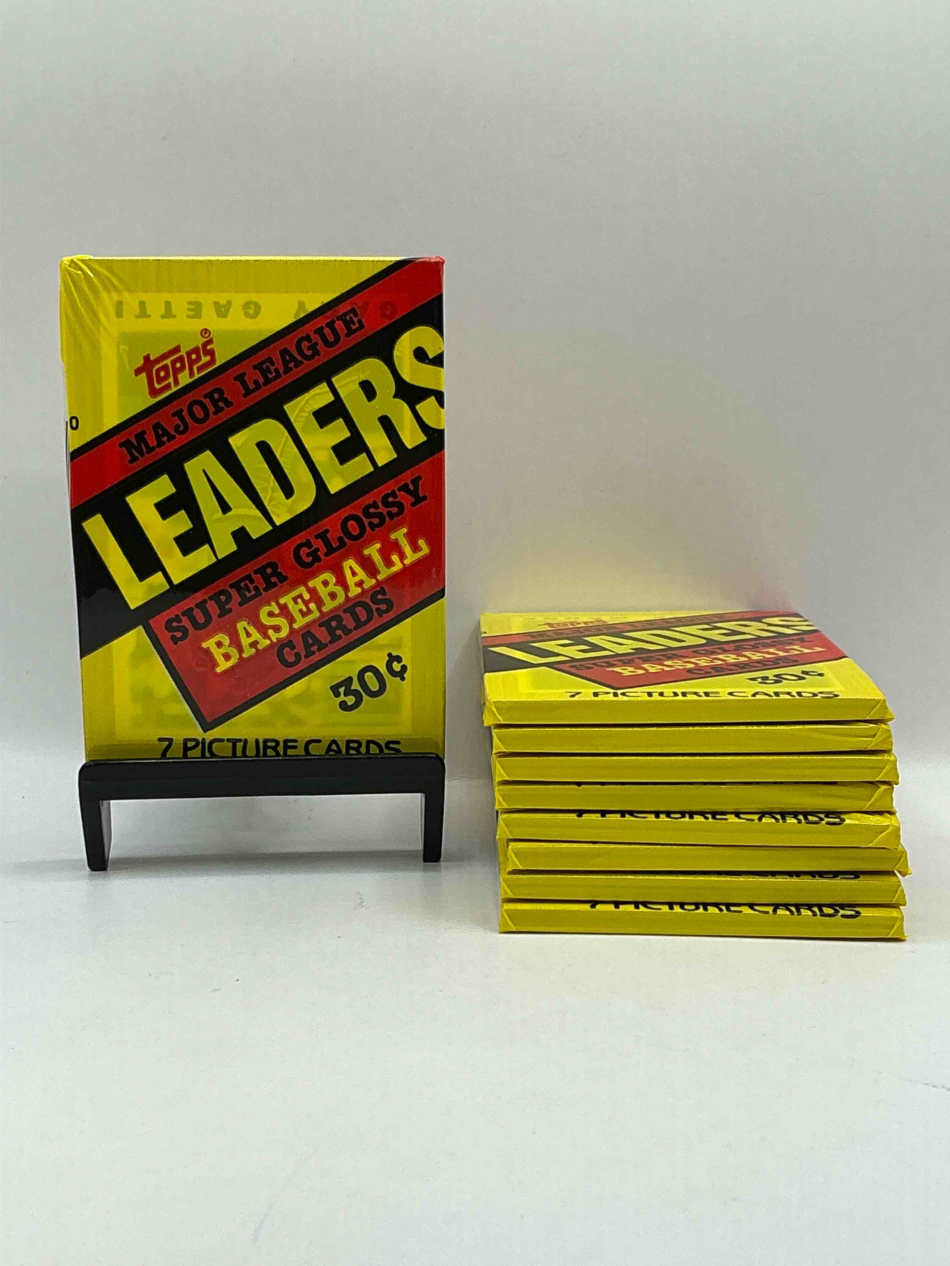 Ultra Rare! 1987 "MLB Leaders" Unopened Miniature Baseball Collectible Card Packs, 6 Cards Per Pack, Direct From Original Retail Case. Super Rare, Impossible To Find! Like New Condition!