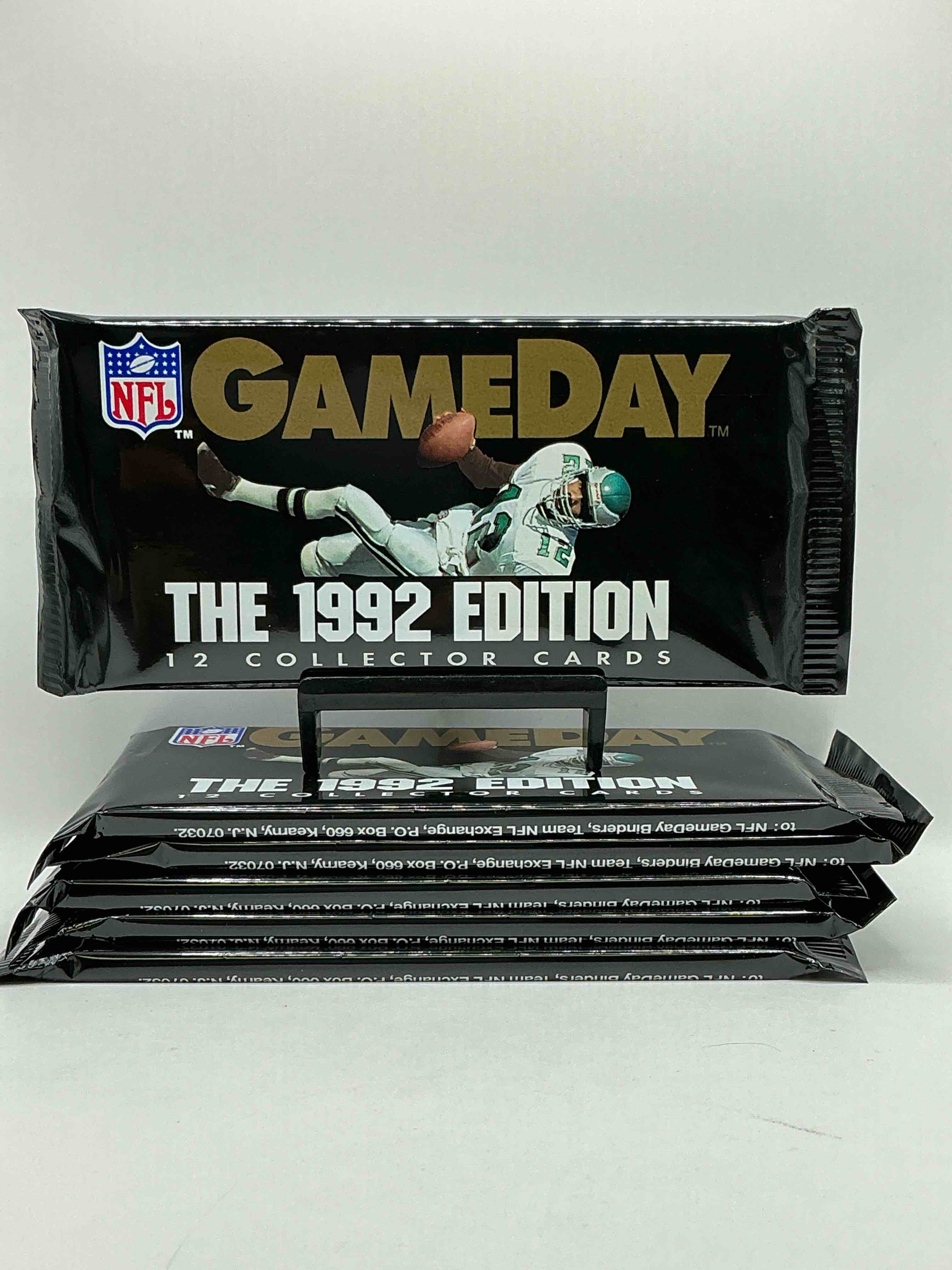 NFL Gameday 1992 Edition Football Packs! Possible Legends Inside! Search For Jerry Rice, Joe Montana, Derrick Thomas, Emmitt Smith & So Many More! Rare Oversized Card Packs!