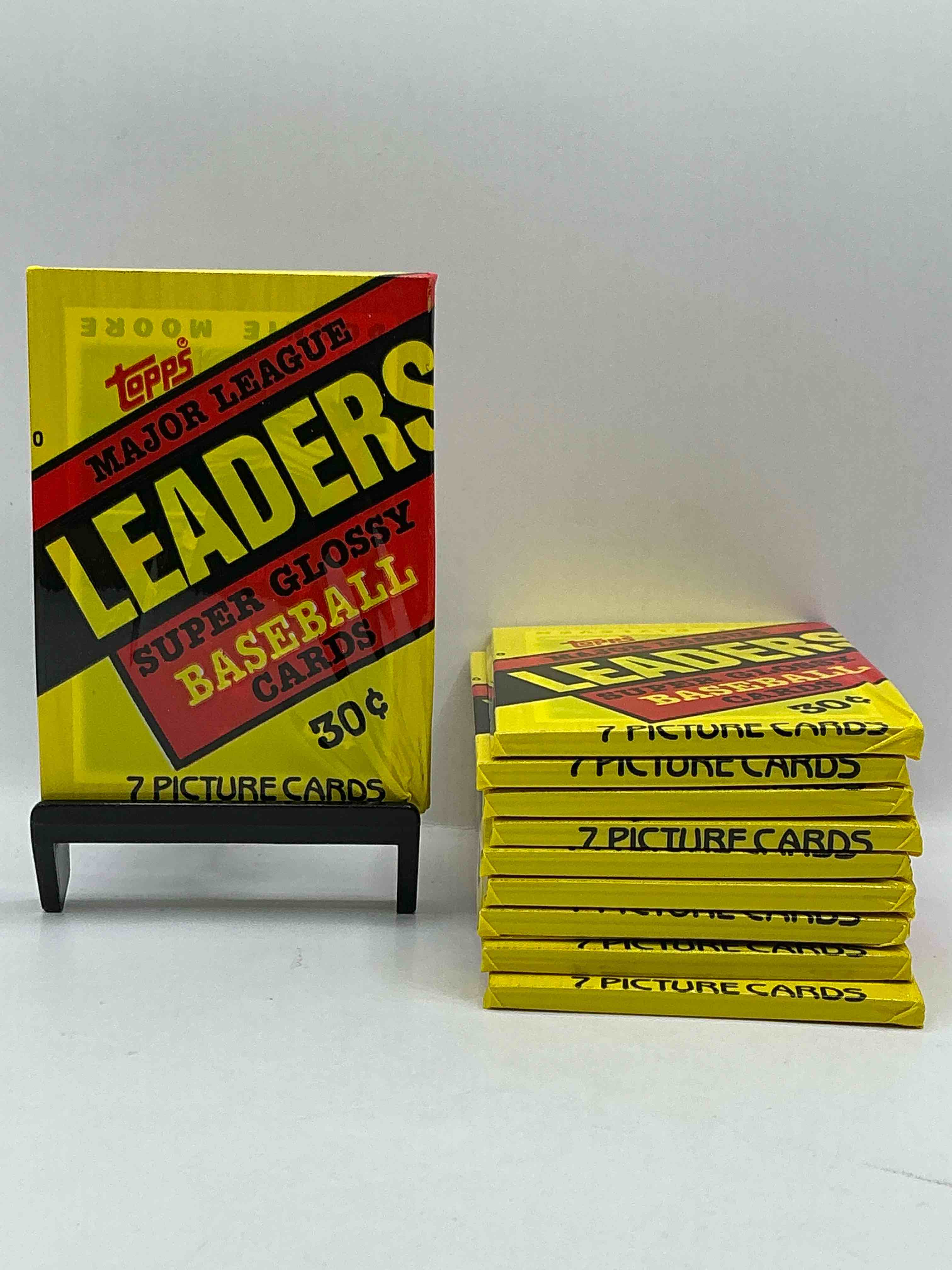 Ultra Rare! 1987 "MLB Leaders" Unopened Miniature Baseball Collectible Card Packs, 6 Cards Per Pack, Direct From Original Retail Case. Super Rare, Impossible To Find! Like New Condition!