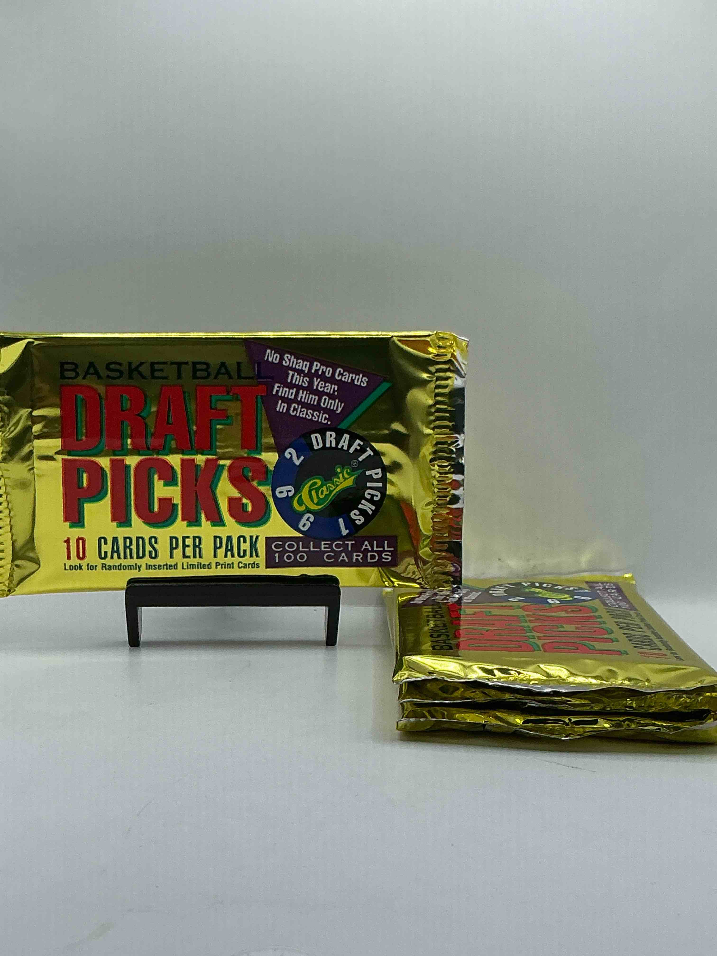 SHAQ!? 1992 Rarity! 1992 Classic Draft Picks Basketball Sealed Card Pack, Direct From Sealed Original Retail Case! This Is The Place To Search For Some Of The Earliest Shaquille O'Neal Cards! Also Search For Randomly Inserted Limited Edition Cards! You May Never See This Again, Super Rare!