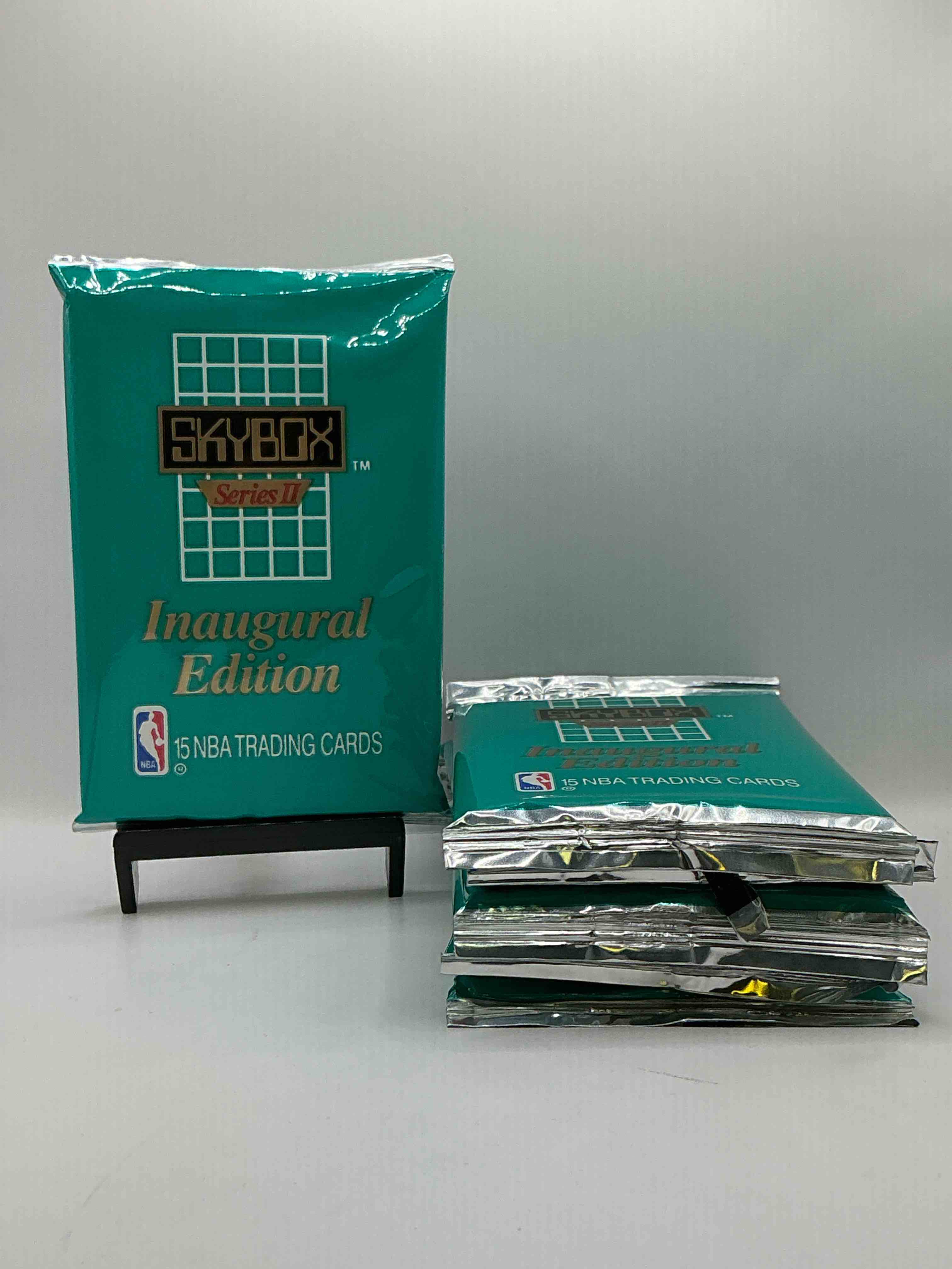 Michael Jordan, Mogic Johnson & More! Search For So Many NBA Legends & Stars! 1990-91 Skybox Series Il Unopened Pocks! Direct From Original Box! These Packs Are Sought After For Ther Eye-Catching Teal Look & Awesome Cards! Search For Valuable Michael Jordon, Larry Bird & Magic Johnson Cards! Along With Other Stars!