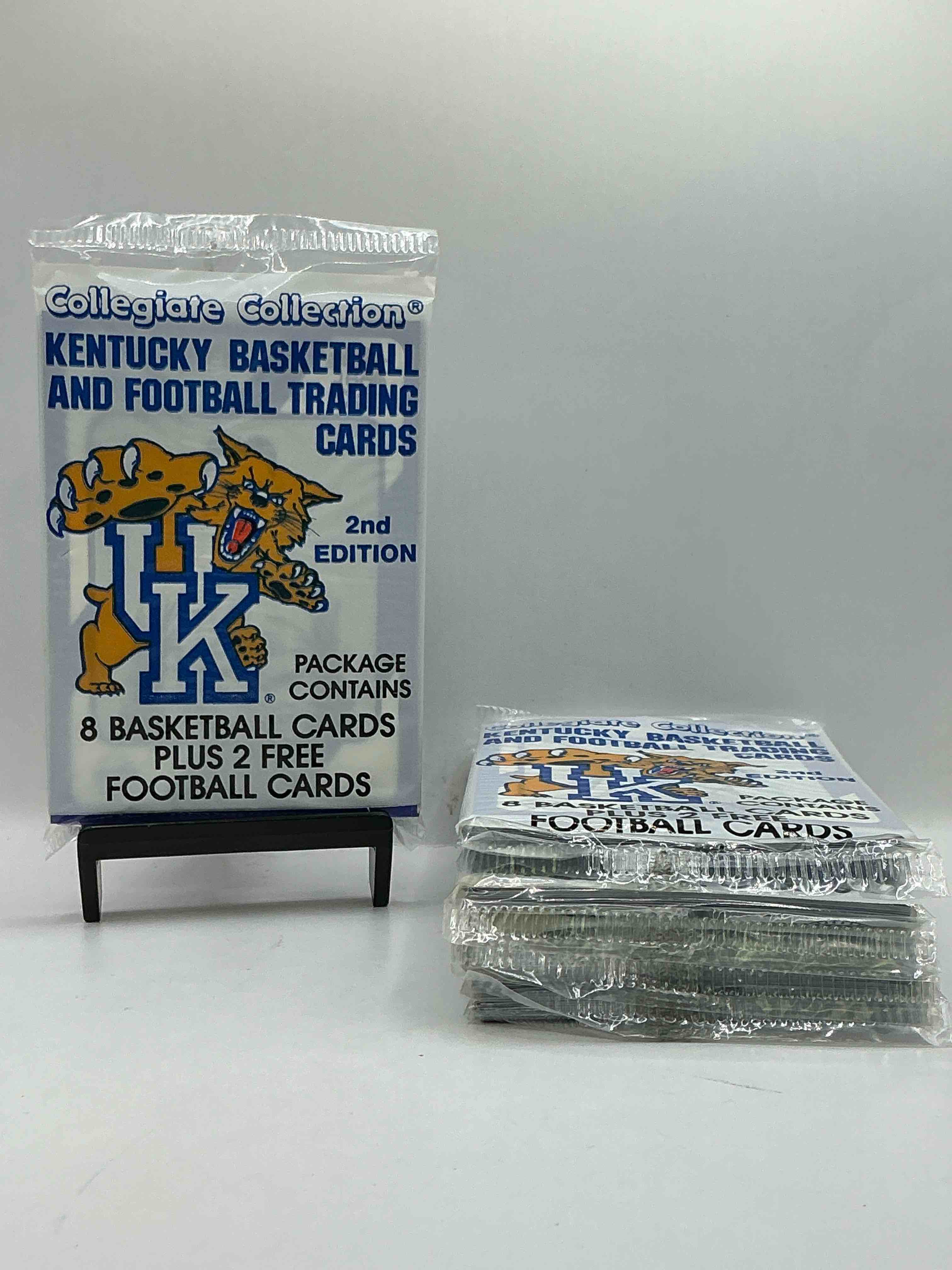 Kentucky Fans Rejoice! 1989 Wildcats Packs, Unopened! Insane University of Kentucky Players Packs… Football & Basketball! Search For Rex Chapman, Dan Issel & More Possible Players! UK Fans Rejoice!
