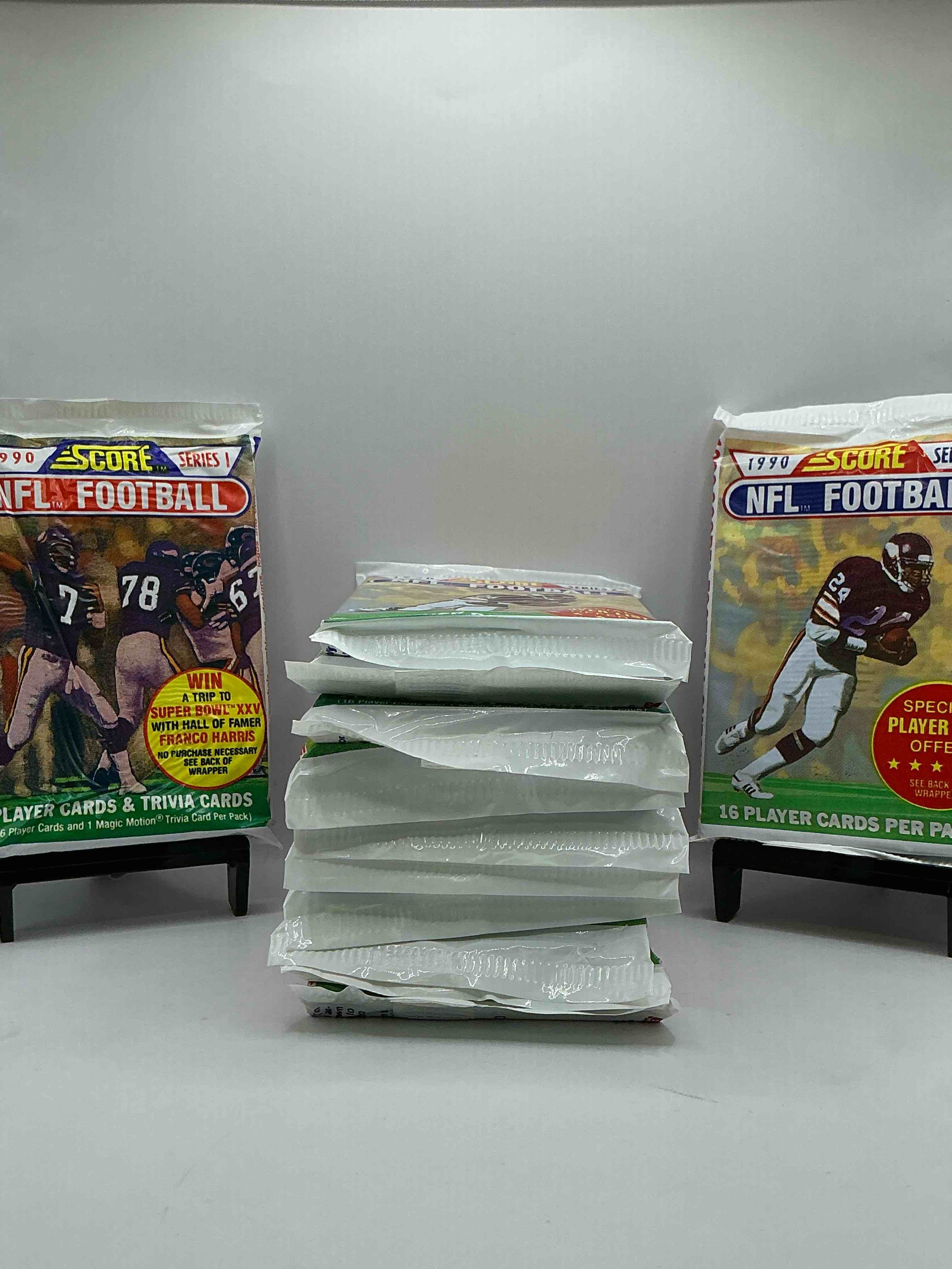 Series 1 & 2! Emmitt Smith Rookie!? In Perfect Condition Worth Hundreds! 1990 Score Football Unopened Collectible Sports Card Packs! Direct From Original Box! Look For Valuable Emmitt Smith Rookie Cards! Let The Search Begin!