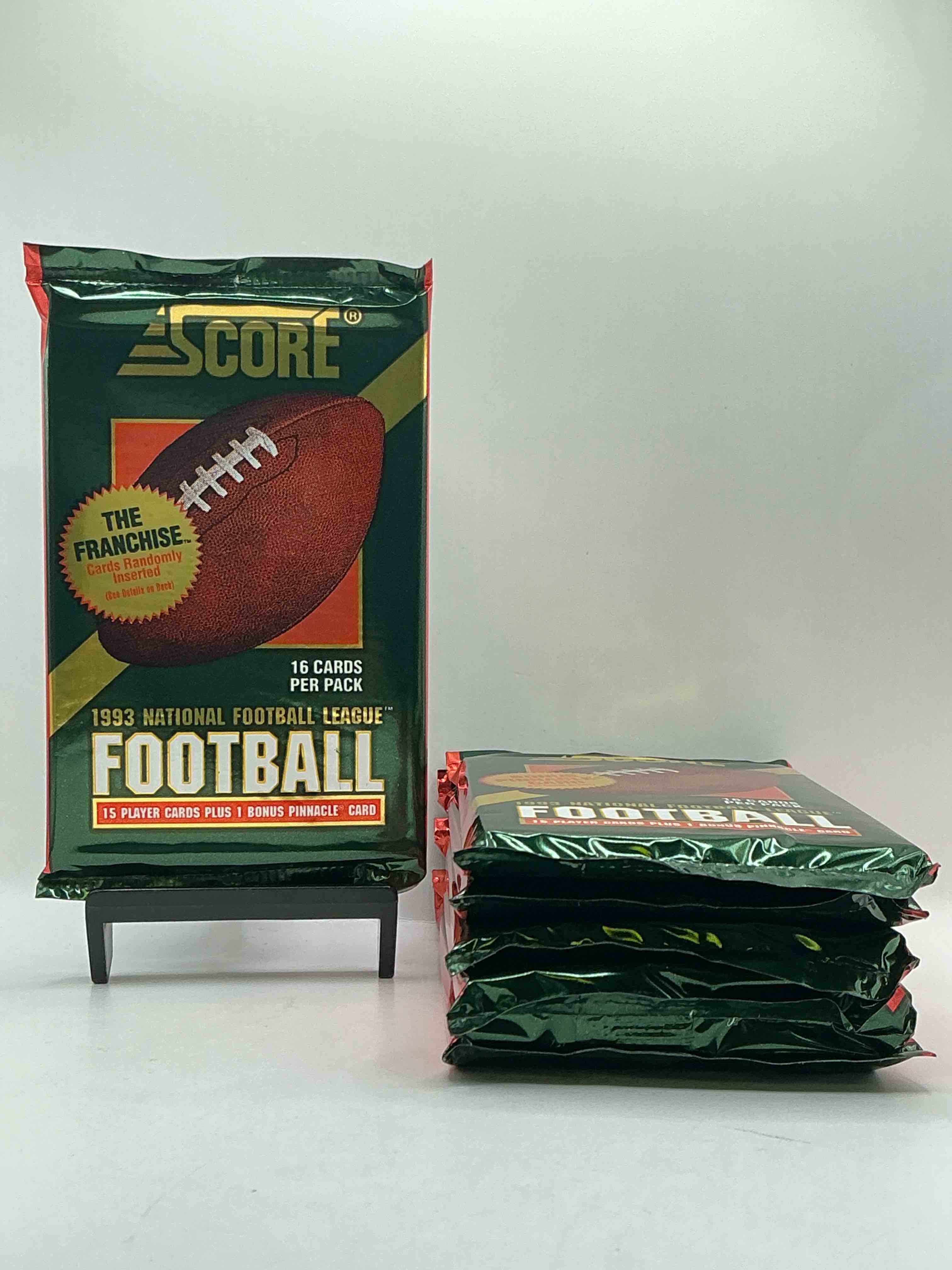 1993 Score Football! “The Franchise” & Bonus Pinnacle Card! So Many Things To Search For! Look For Legends & Stars, Jerry Rice, Barry Sanders, Bo Jackson, Dan Marino, Deion Sanders, Troy Aikman & More!