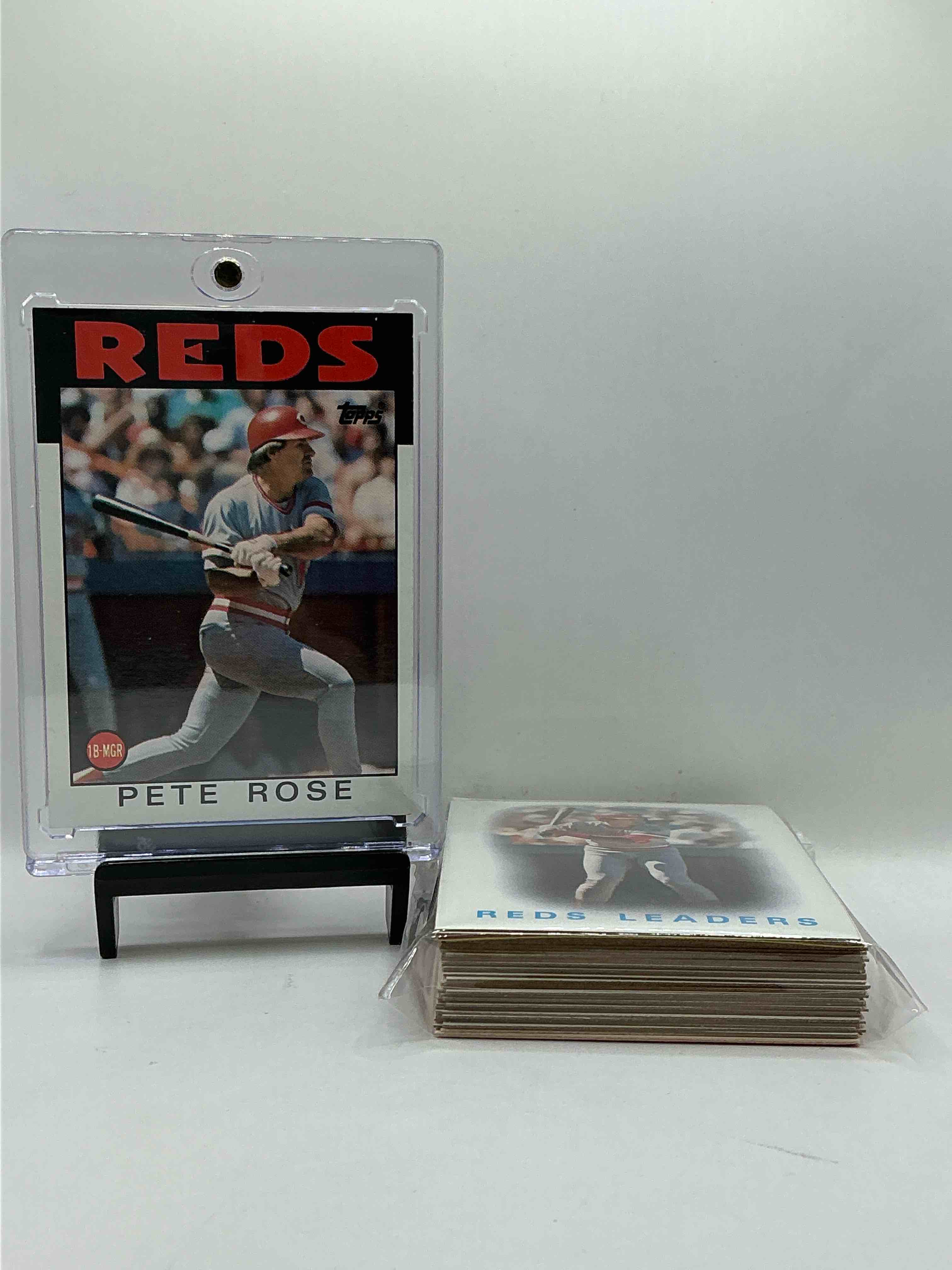 1986 Topps Baseball REDS Complete Set! 39 Card Reds Set, Including Multiple Pete Rose Cards! Legends Like Pete Rose, Eric Davis & So Many More!