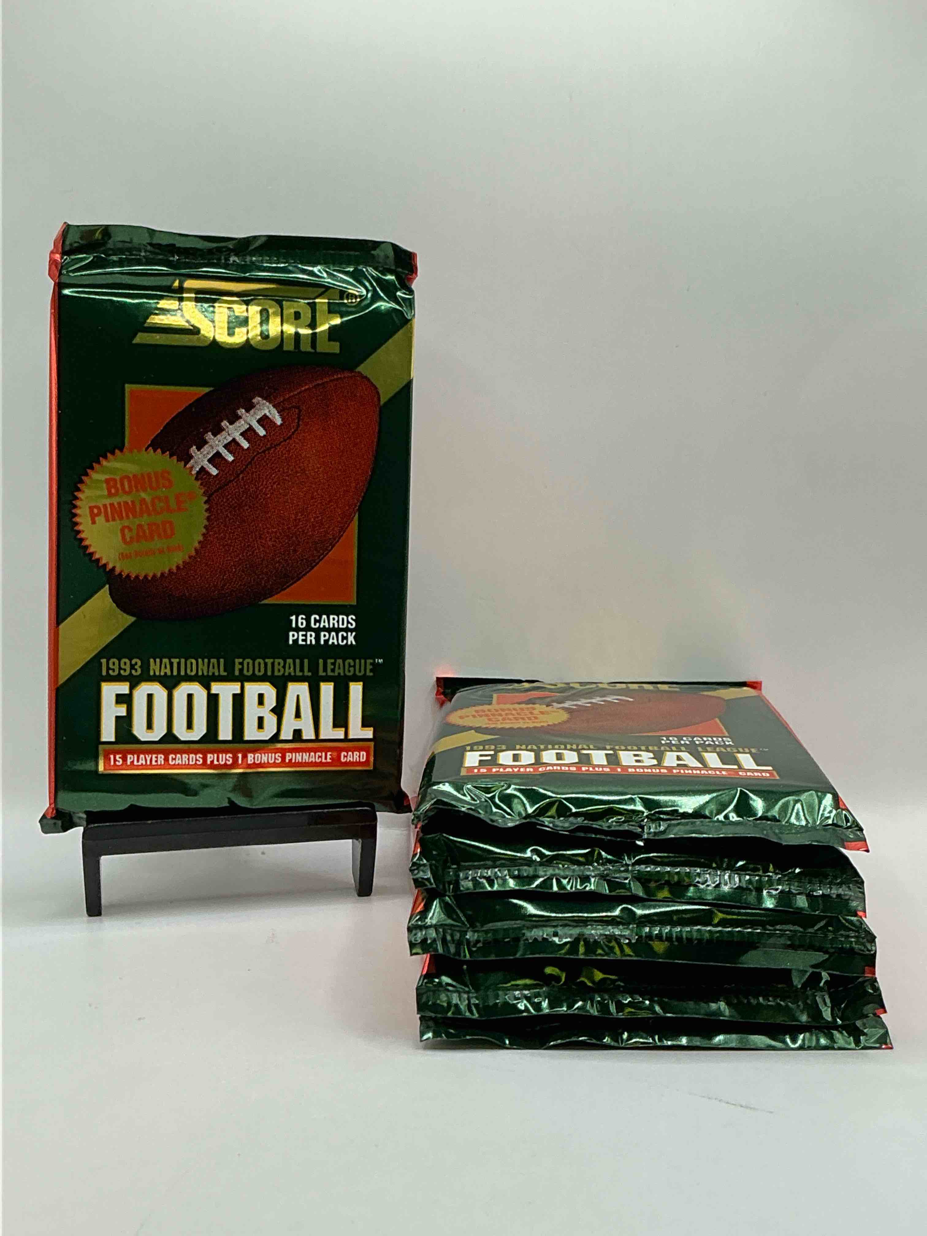 1993 Score Football! “The Franchise” & Bonus Pinnacle Card! So Many Things To Search For! Look For Legends & Stars, Jerry Rice, Barry Sanders, Bo Jackson, Dan Marino, Deion Sanders, Troy Aikman & More!