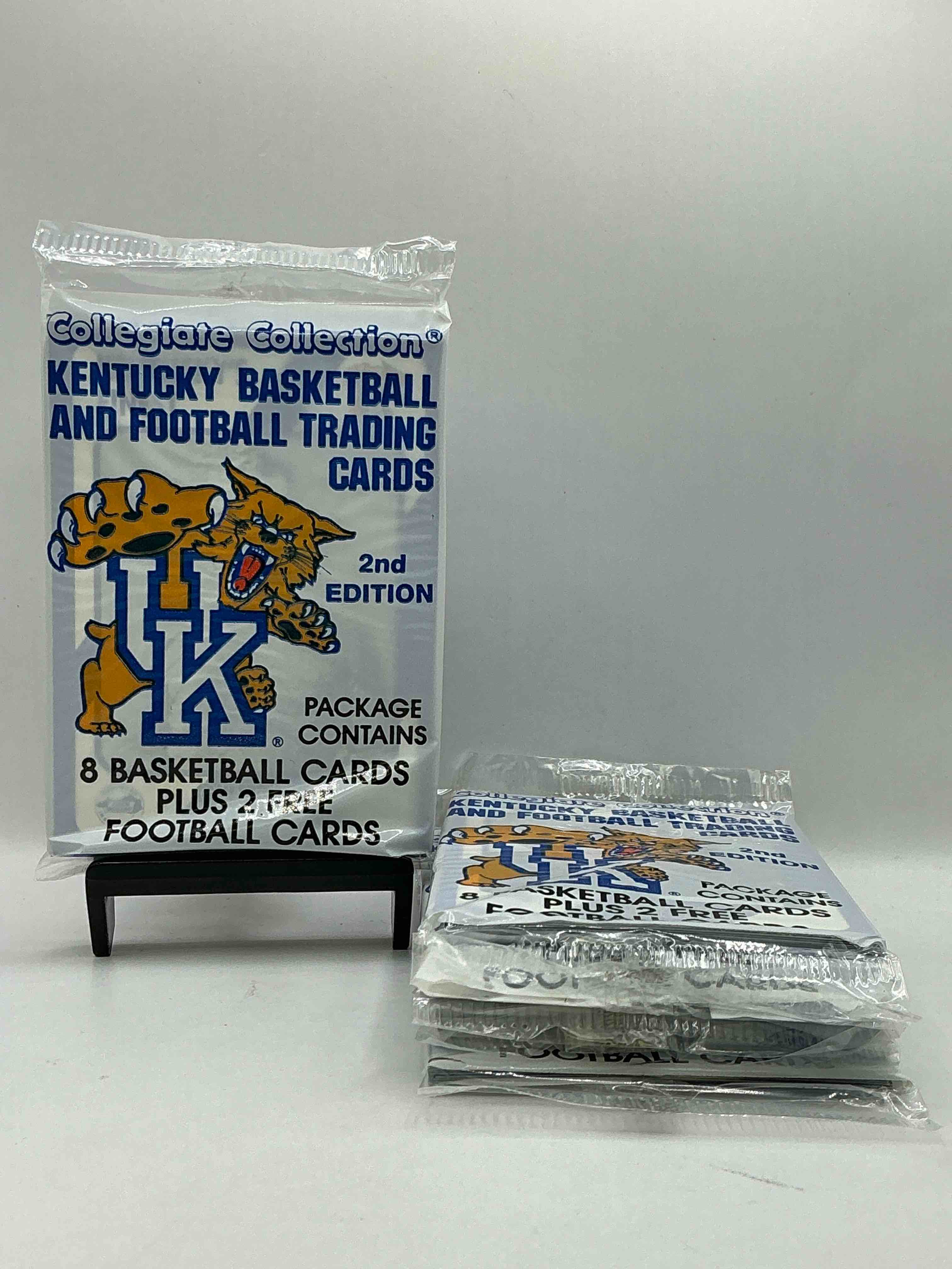 Kentucky Fans Rejoice! 1989 Wildcats Packs, Unopened! Insane University of Kentucky Players Packs… Football & Basketball! Search For Rex Chapman, Dan Issel & More Possible Players! UK Fans Rejoice!