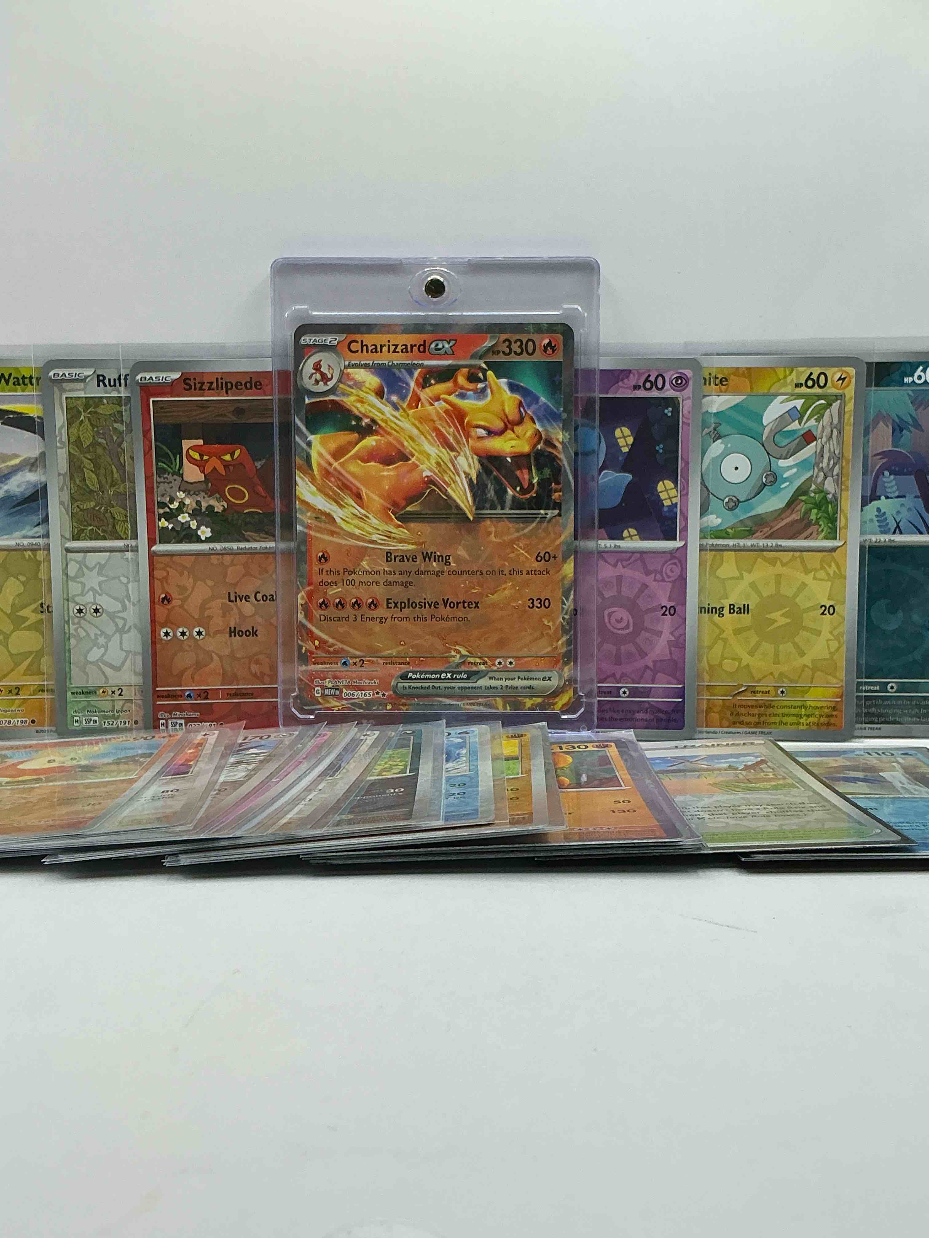 Holo Craziness! 24 Card Random Holo Pokemon Cards With Some Of Your Favorites! Get On The Pokemon Wave With These Rare & Super Cool Pokemon Holo Cards!