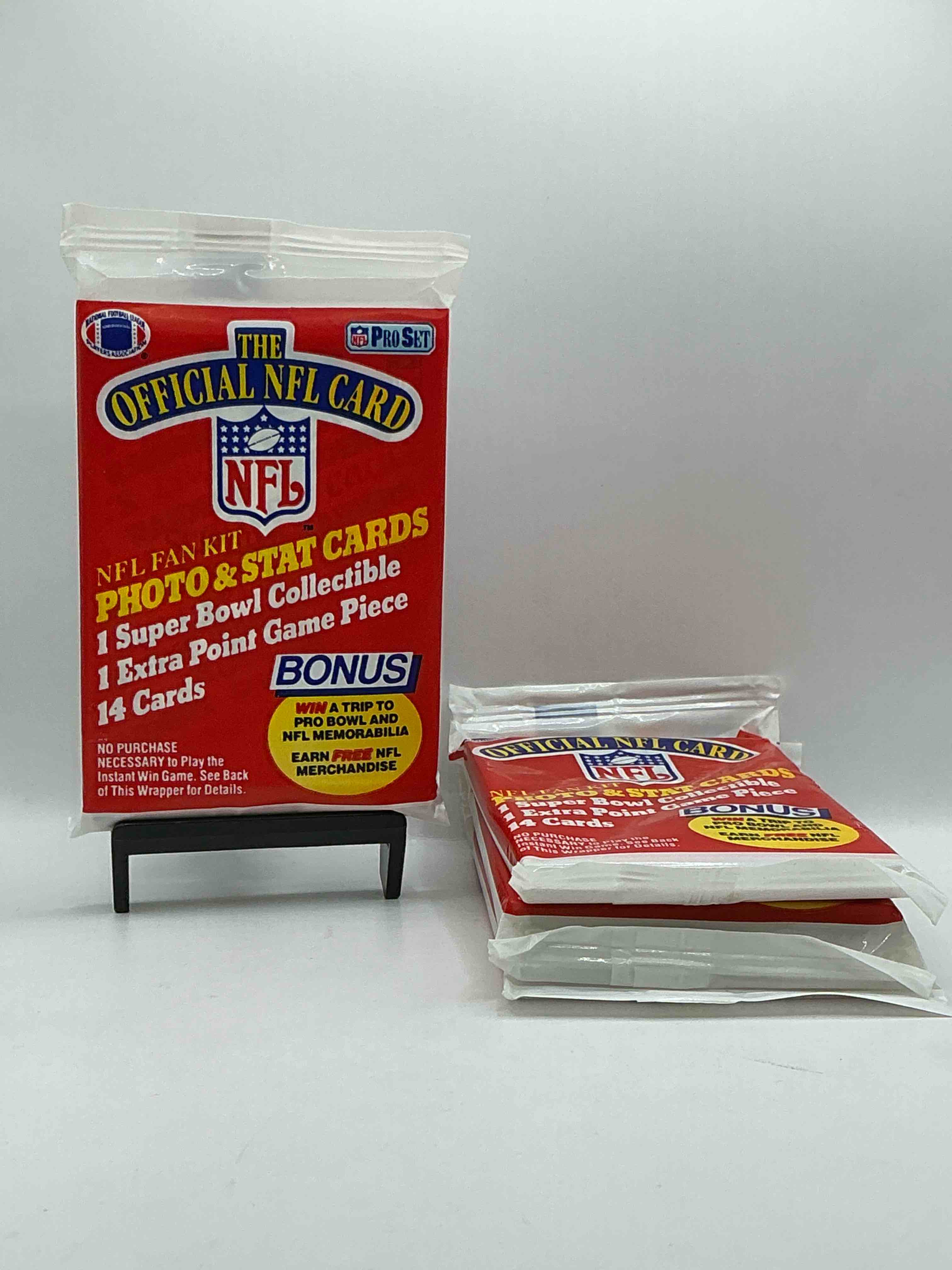 Loaded! 1989 Pro Set Football Sealed Card Pack, Direct From Original Retail Case!Highly Sought After By Collectors As This Year Is Loaded With High Profile Rookies!Search For Rookie Cards From Barry Sanders, Deion Sanders, Troy Aikman, Michael Irvin & Much More! Getting Hard To Find!