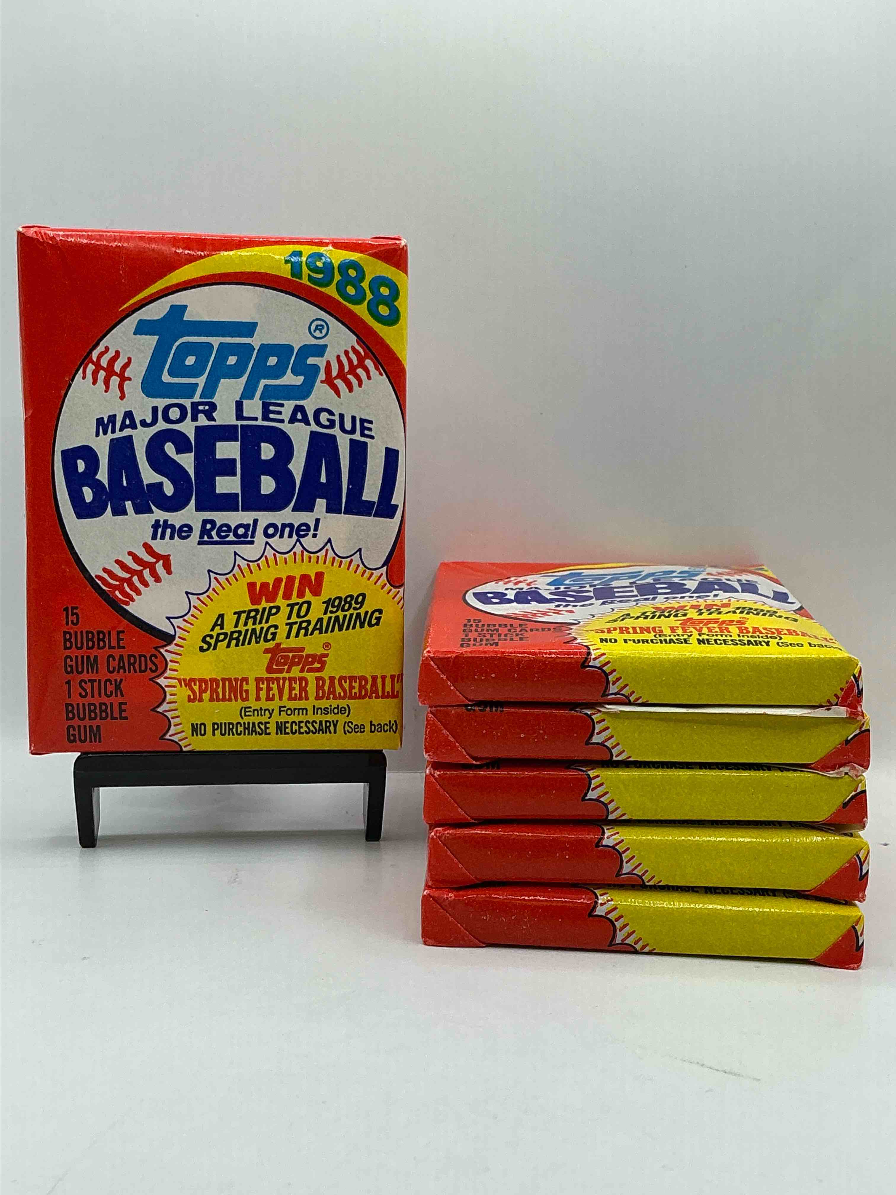 80's Baseball Fan's Rejoice! 1988 Topps Baseball Unopened Wax Packs Full Of Collectible Trading Cards! Search For Valuable Don Mattingly "World Of Baseball" & Nolan Ryan Cards Worth Hundreds In Perfect Condition!