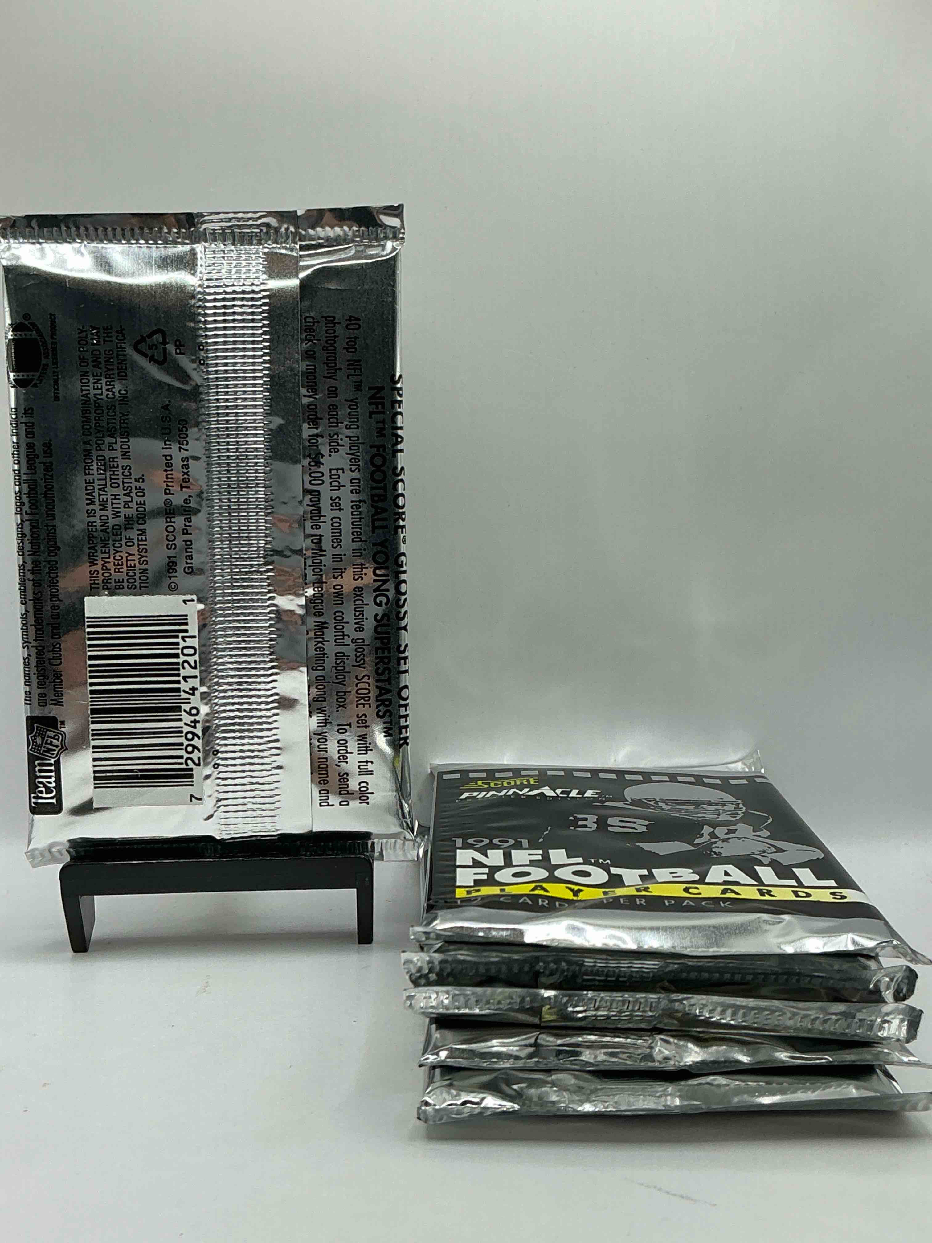 1991 Pinnacle Premier Edition Score Unopened Sports Card Packs Direct From Original Box! Search For Valuable Emmitt Smith Cards & Other Stars!