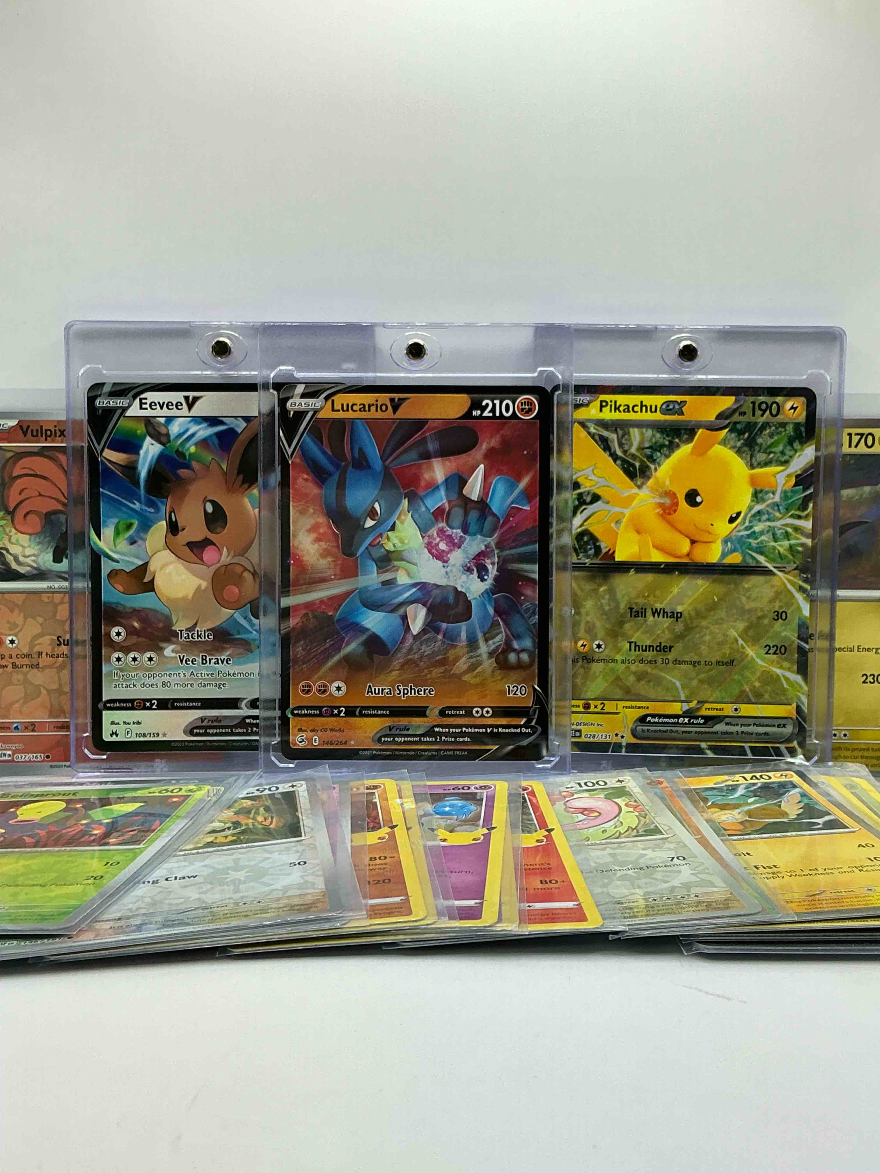 Holo Craziness! 24 Card Random Holo Pokemon Cards With Some Of Your Favorites! Get On The Pokemon Wave With These Rare & Super Cool Pokemon Holo Cards!
