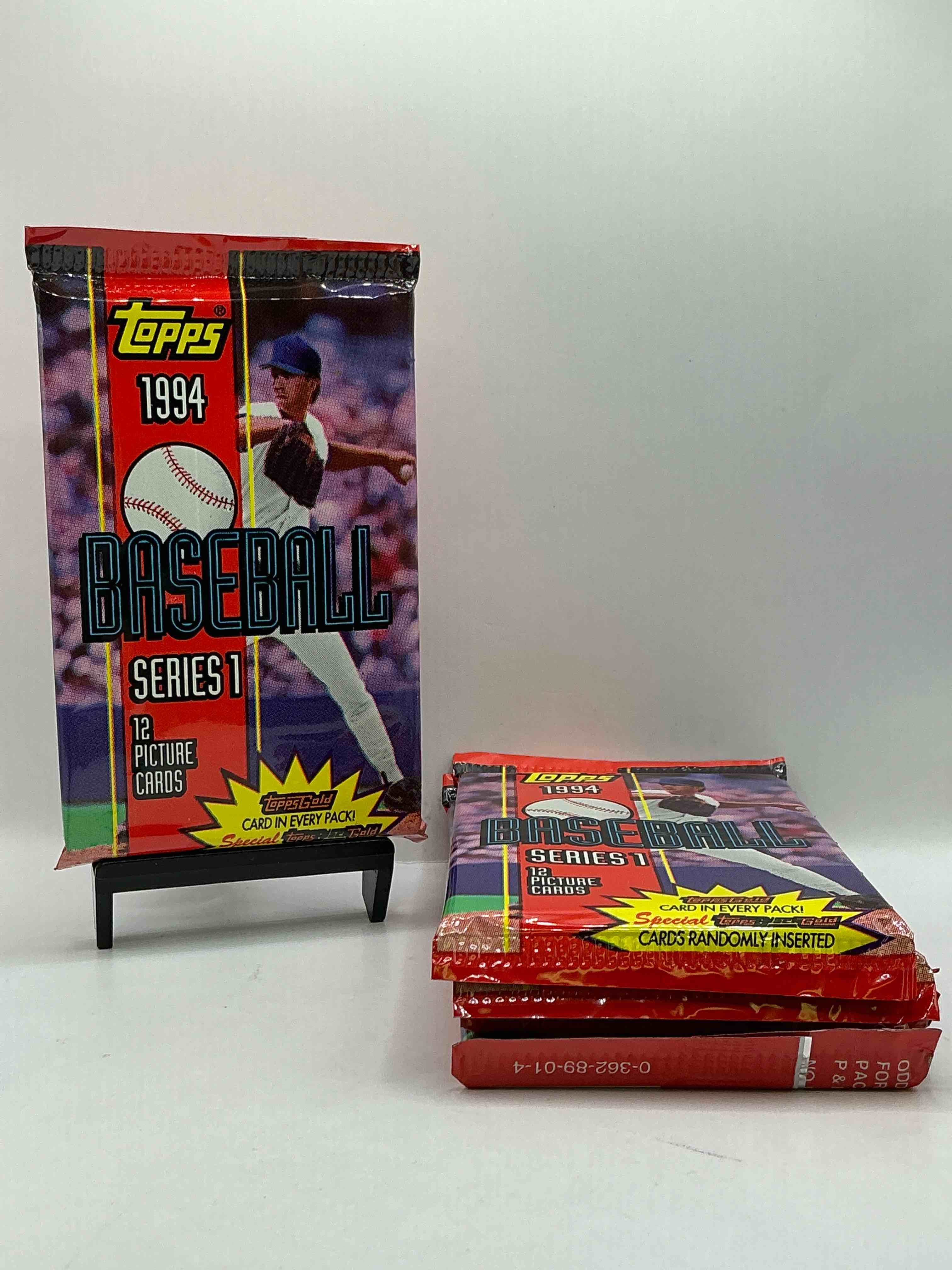 1994 Topps Baseball Sealed Unopened Sports Card Pack, Direct From Original Retail Case! Search For Some Great Cards Like Nolan Ryan #34 (PSA 10 Value $400), Billy Wagner Rookie #209 (PSA 10 Value $200) & Frank Thomas #270 (PSA 10 Value $125). A Great Sports Memorabilia Investment That Is Highly Collectible!