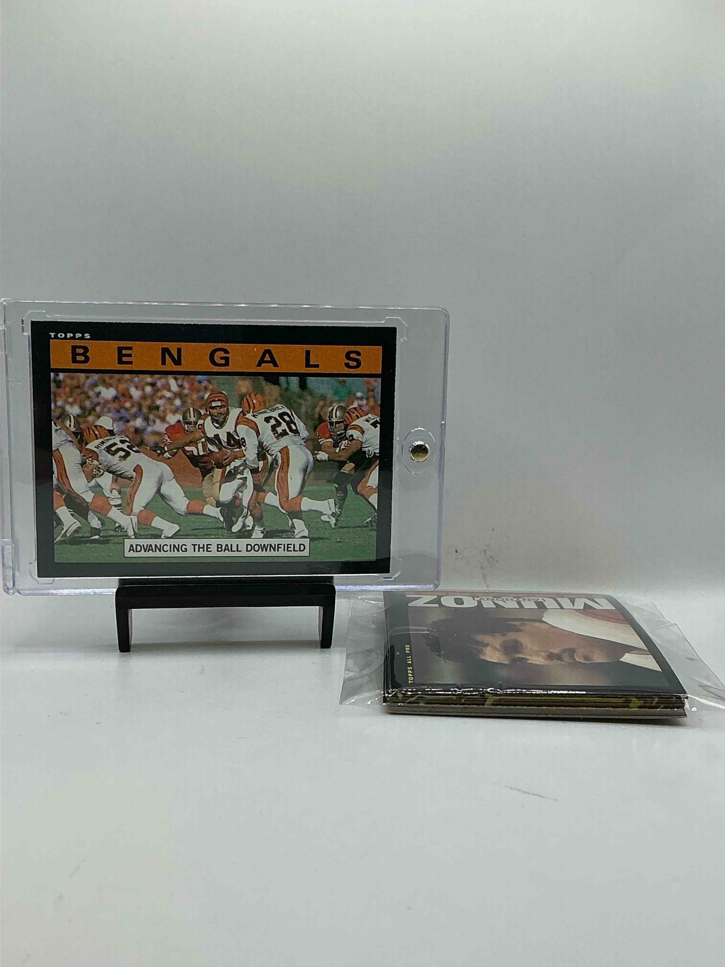 1985 Bengals Topps Football Team Set! Ken Anderson, Jim Breech, Reggie Williams, James Brooks, Bobby Kemp & More! 12 Card Team Set!