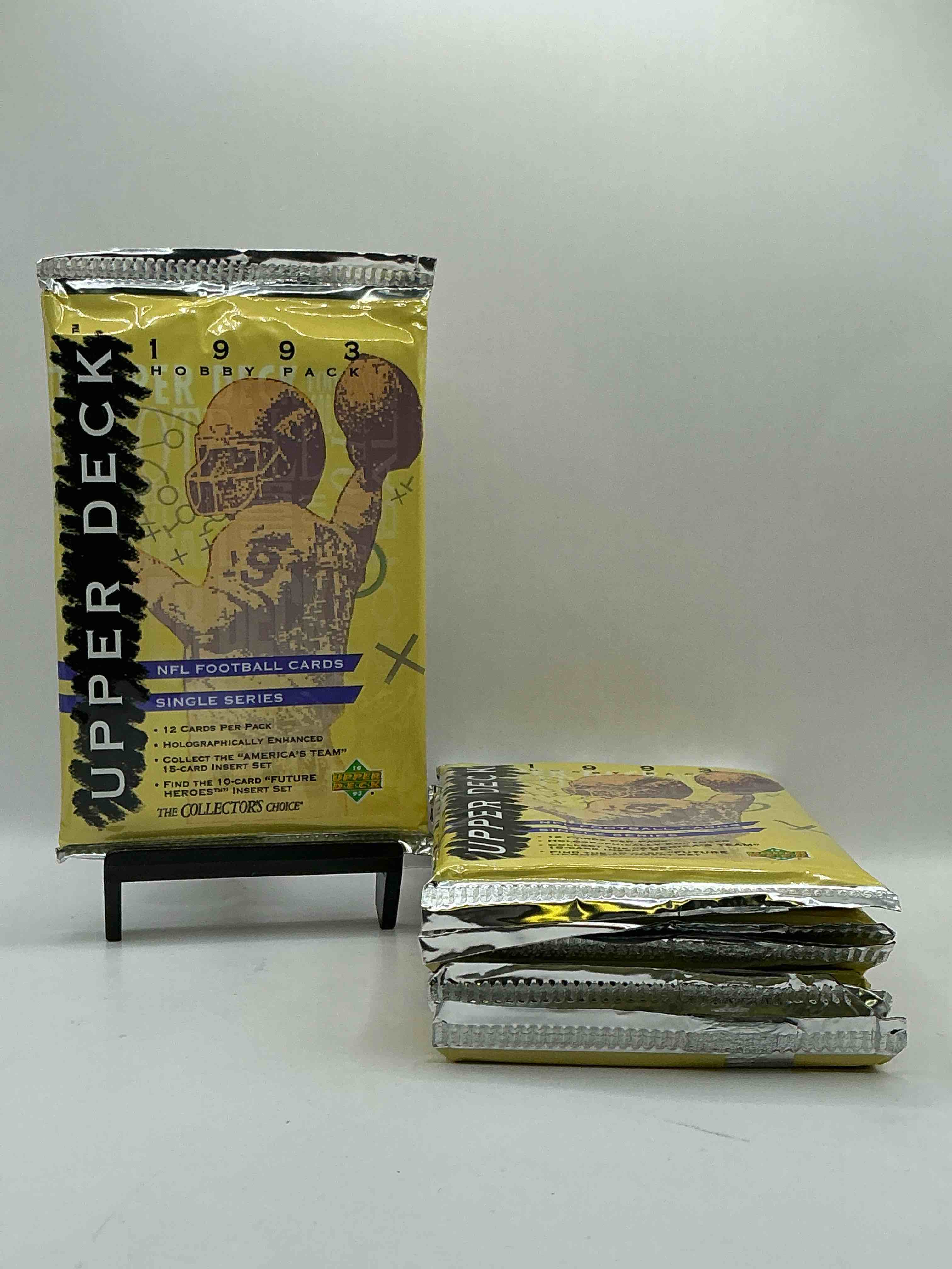 1993 Upper Deck Football Packs! Single Series! Search For "Americas Team" 15 Card Insert Set, 10 Card "Future Heroes" Insert Set & More! Legends & Stars!
