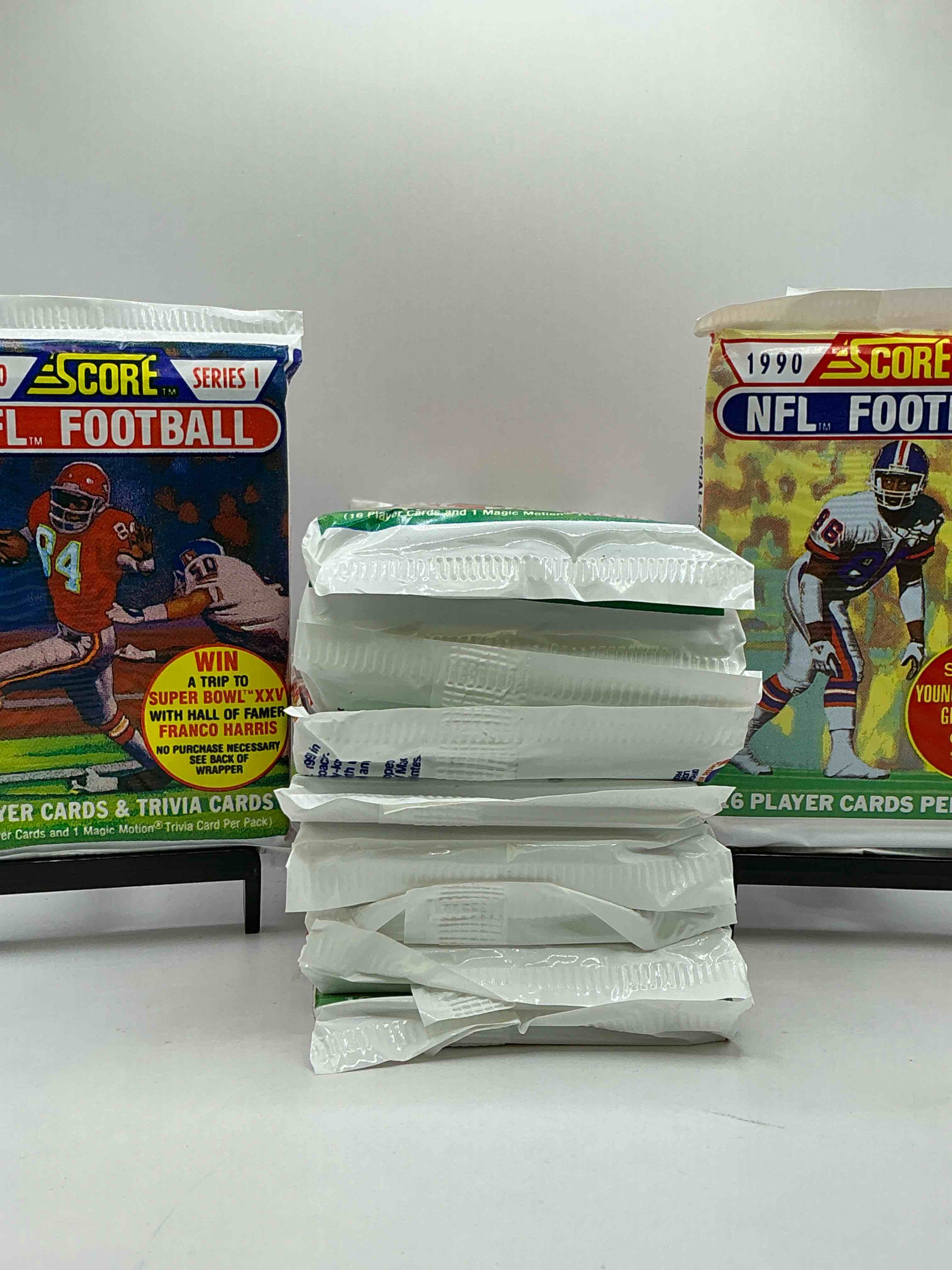 Emmitt Smith Rookie!? In Perfect Condition Worth Hundreds! 1990 Score Football Unopened Collectible Sports Card Packs! Direct From Original Bax! Look For Valuable Emmitt Smith Rookie Cards! Let The Search Begin!