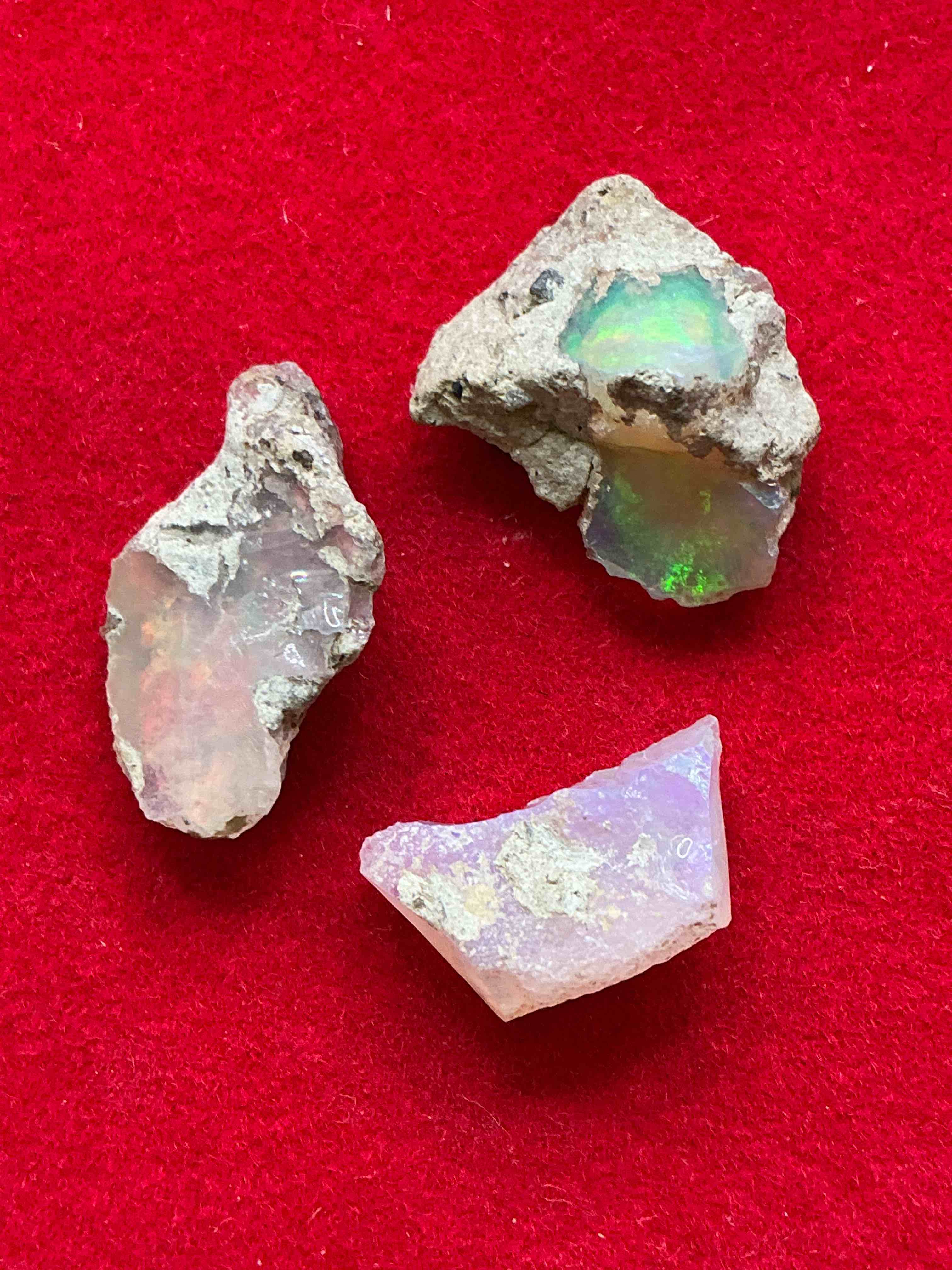 Opal Precious Gemstone, Raw, Authentic! Ethiopian Opal Gemstone, In Large & Raw, Prospected Form! Ethiopian Opals Are Famous For Their Stunning Clarity & Shimmering Color Hues! They Are Believed To Promote Hope, Purity & Love. The U.S. Dime In Image Is For Size Reference Only (Not Included). A Gemstone Like This In Raw Form Is Very Hard To Find! Own An Amazing, Stunning, Unique Opal Gemstone In Rare, Raw Form!