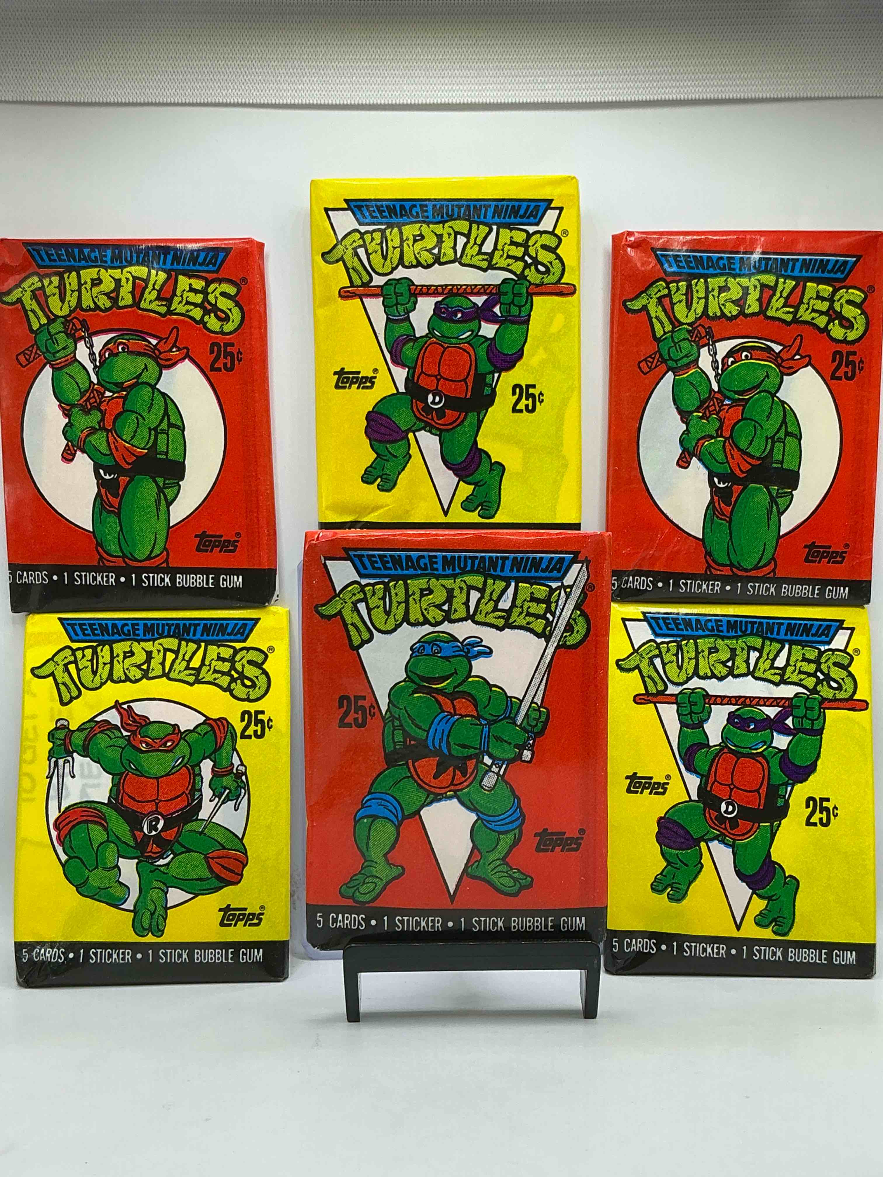1989 Ultra Rare Ninja Turtles! Wow! Check Out These Super Rare 1989 FIRST SERIES Topps Teenage Mutant Ninja Turtles Sealed Card Wax Packs, Direct From Original Retail Case! These Cards Have Become Serious Collector Items & Are The Very First TMNT Card Series Made, Originating In The Awesome Year Of 1989! Own Rare Pieces Of Ninja Turtle History!