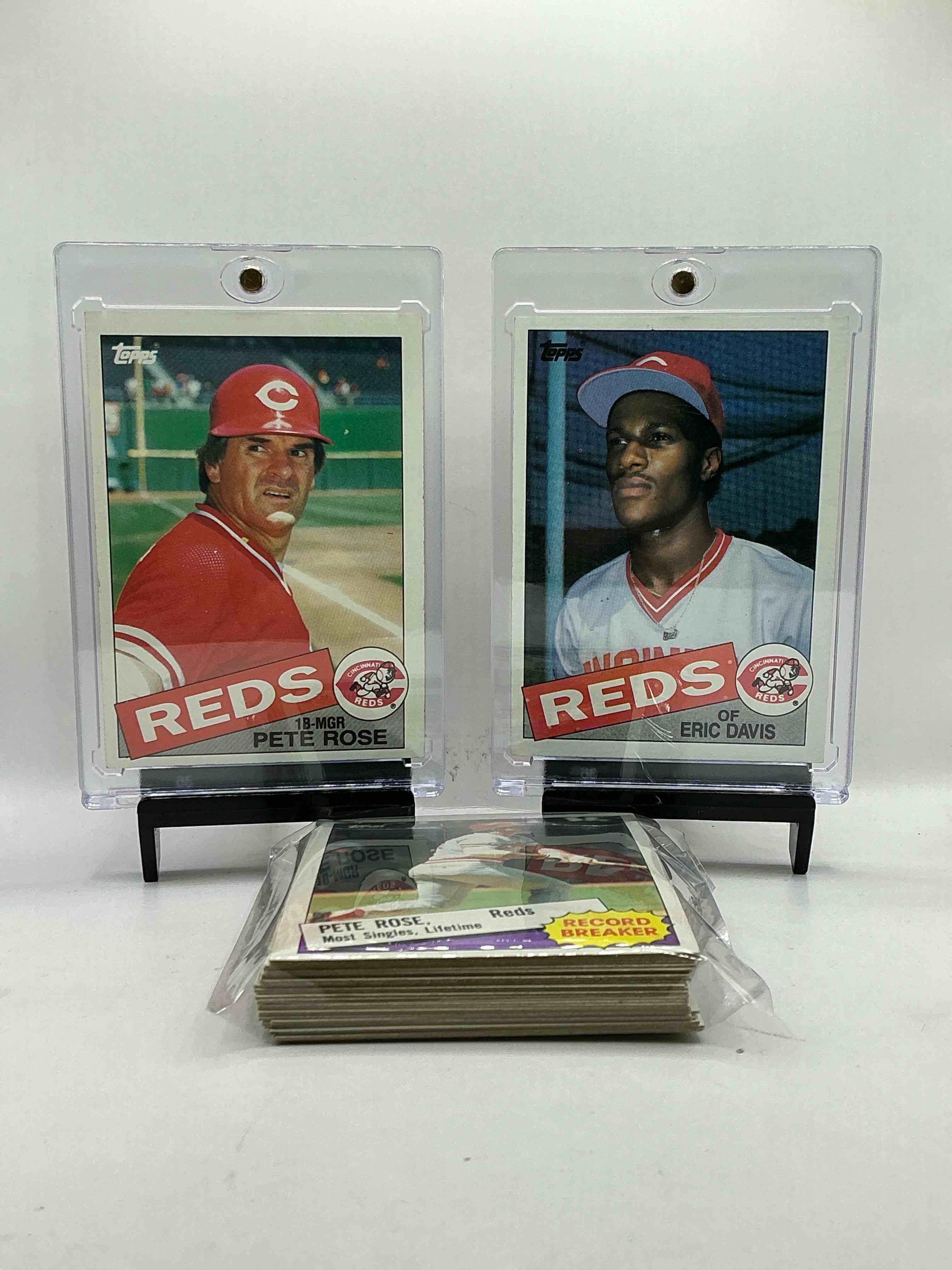 1985 Reds Team Set! 29 Card Reds Set! Pete Rose, Eric Davis, Dave Concepcion, Eddie Miller, Ron Oester & More! Reds Fans Rejoice!