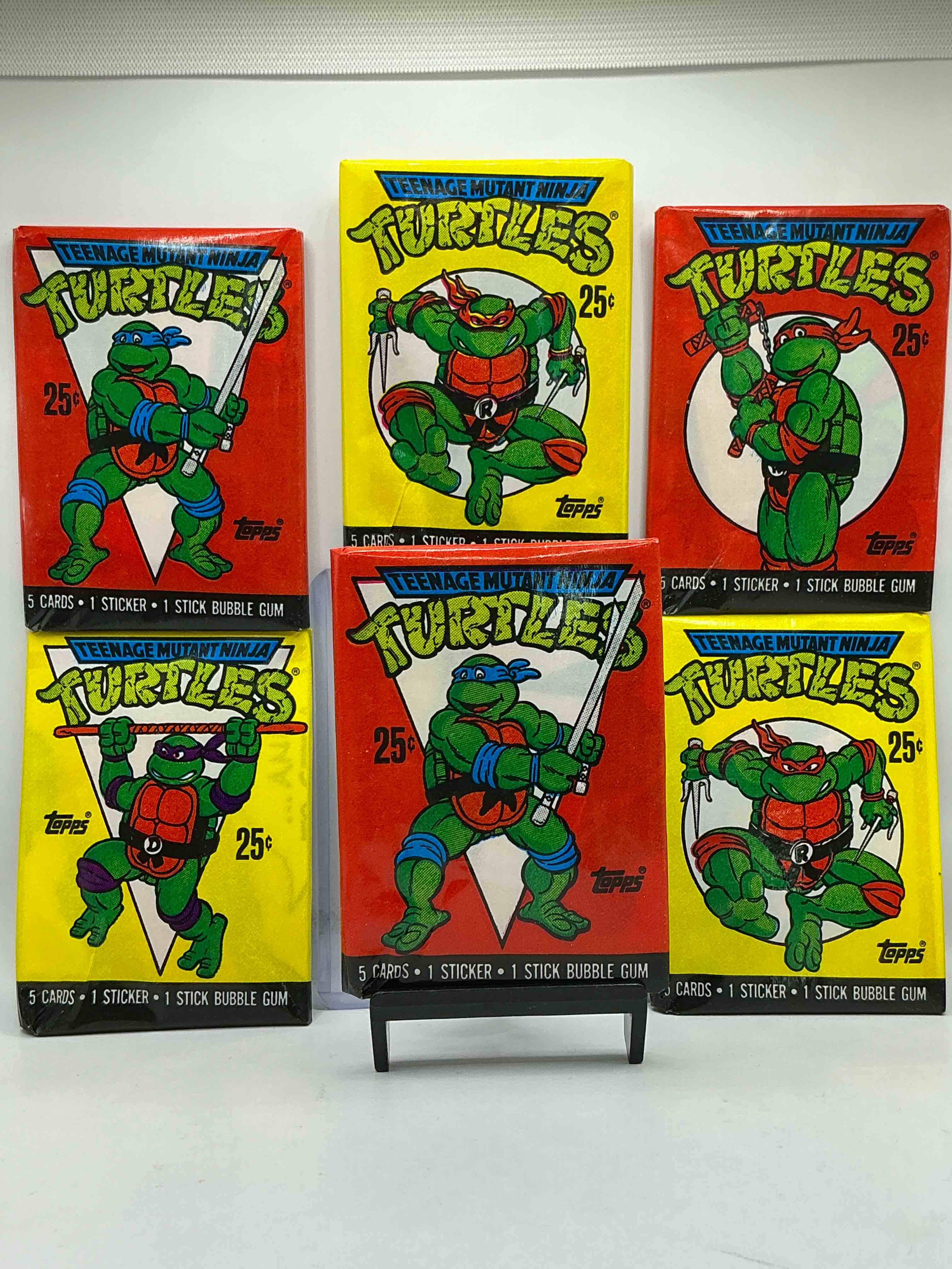 1989 Ultra Rare Ninja Turtles! Wow! Check Out These Super Rare 1989 FIRST SERIES Topps Teenage Mutant Ninja Turtles Sealed Card Wax Packs, Direct From Original Retail Case! These Cards Have Become Serious Collector Items & Are The Very First TMNT Card Series Made, Originating In The Awesome Year Of 1989! Own Rare Pieces Of Ninja Turtle History!