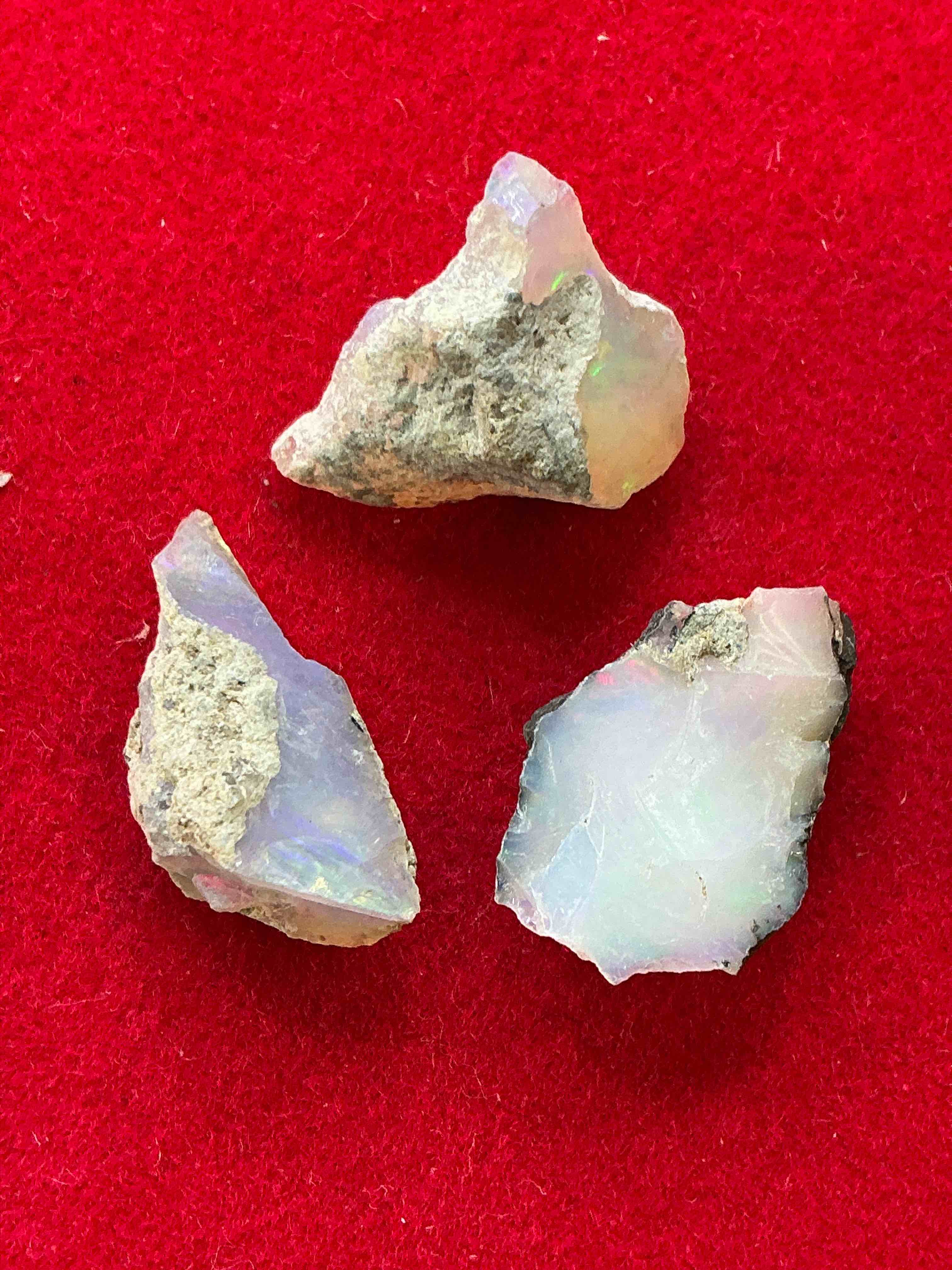 Opal Precious Gemstone, Raw, Authentic! Ethiopian Opal Gemstone, In Large & Raw, Prospected Form! Ethiopian Opals Are Famous For Their Stunning Clarity & Shimmering Color Hues! They Are Believed To Promote Hope, Purity & Love. The U.S. Dime In Image Is For Size Reference Only (Not Included). A Gemstone Like This In Raw Form Is Very Hard To Find! Own An Amazing, Stunning, Unique Opal Gemstone In Rare, Raw Form!