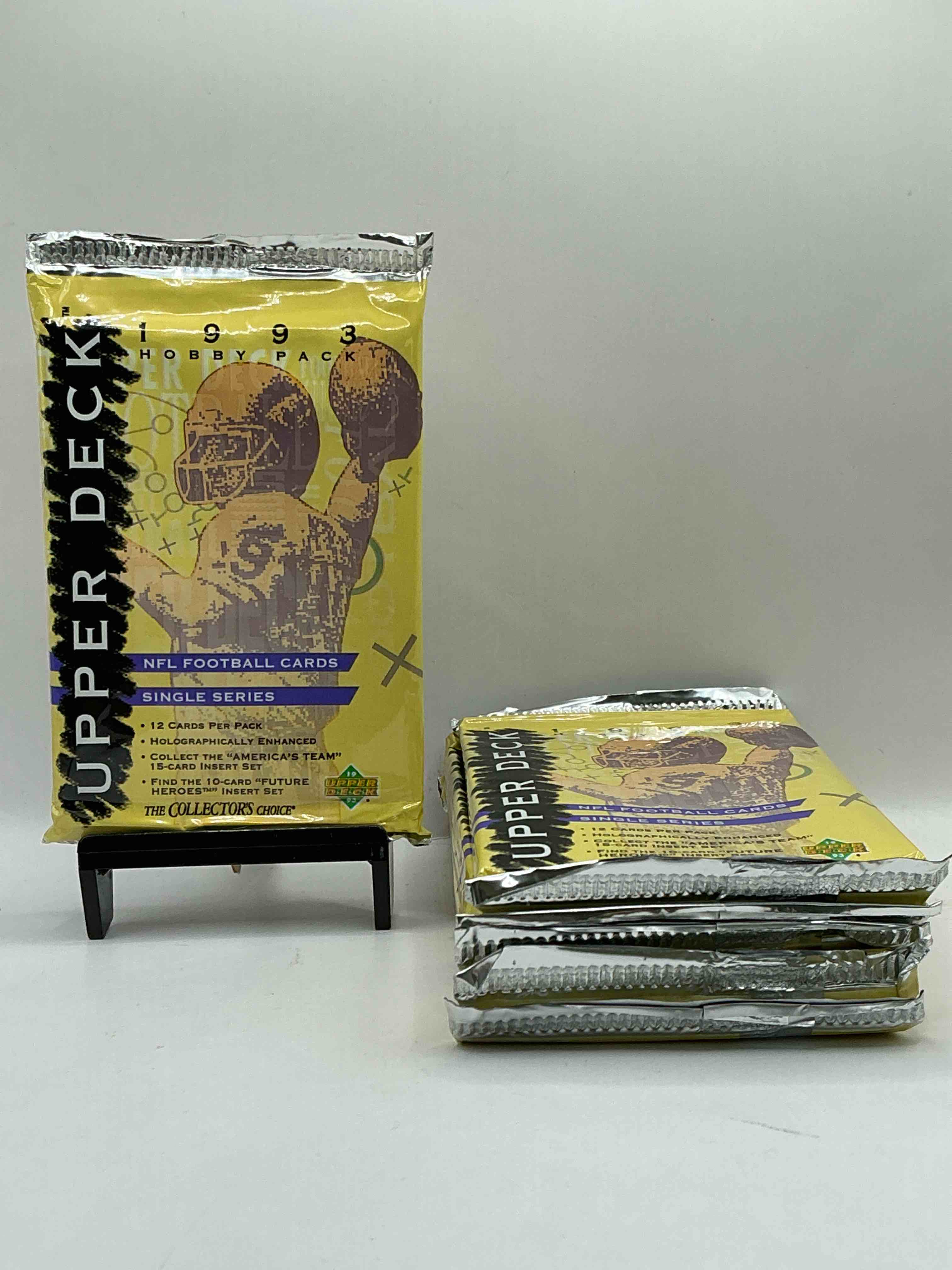 1993 Upper Deck Football Packs! Single Series! Search For "Americas Team" 15 Card Insert Set, 10 Card "Future Heroes" Insert Set & More! Legends & Stars!