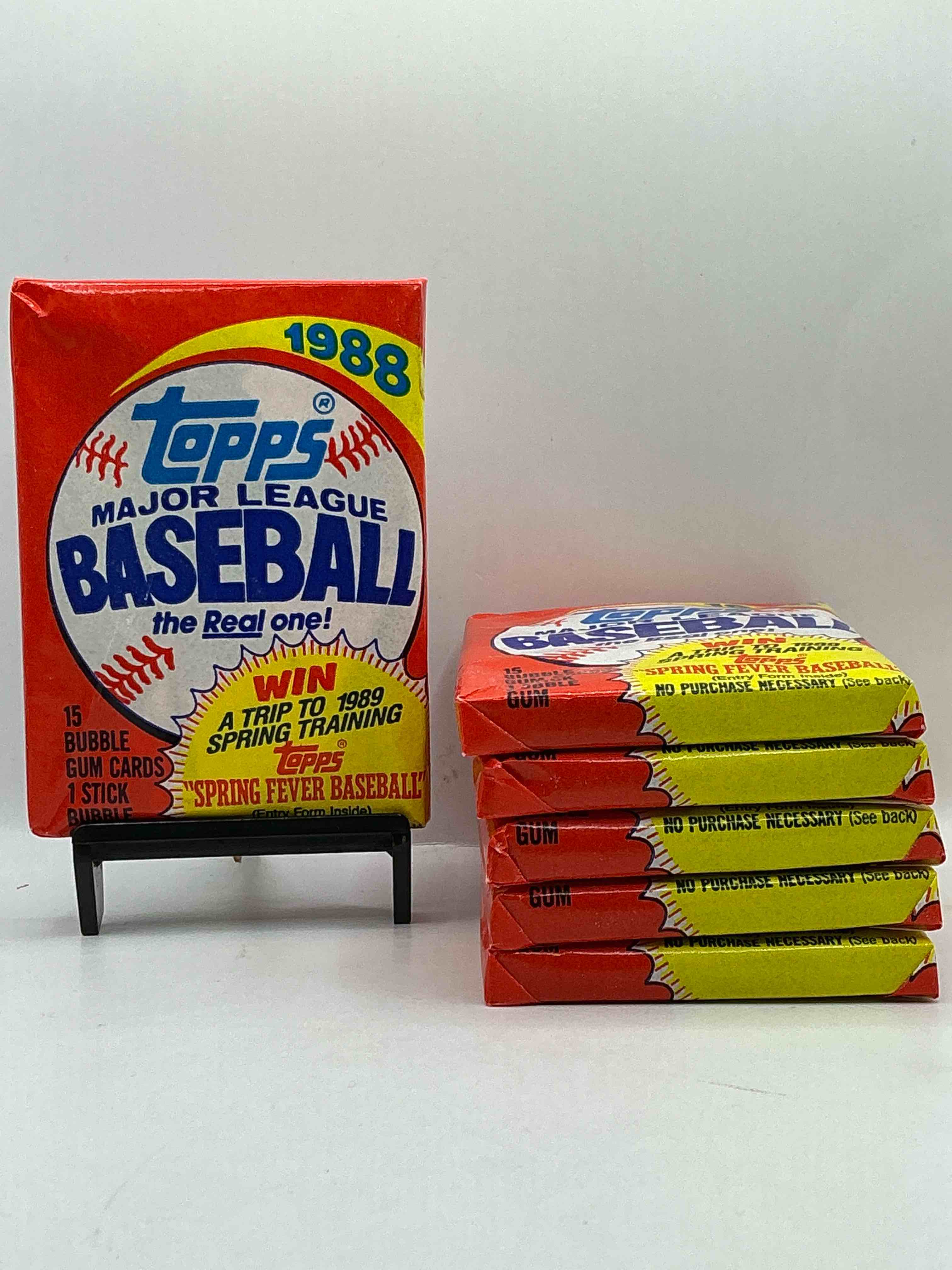 80's Baseball Fan's Rejoice! 1988 Topps Baseball Unopened Wax Packs Full Of Collectible Trading Cards! Search For Valuable Don Mattingly "World Of Baseball" & Nolan Ryan Cards Worth Hundreds In Perfect Condition!