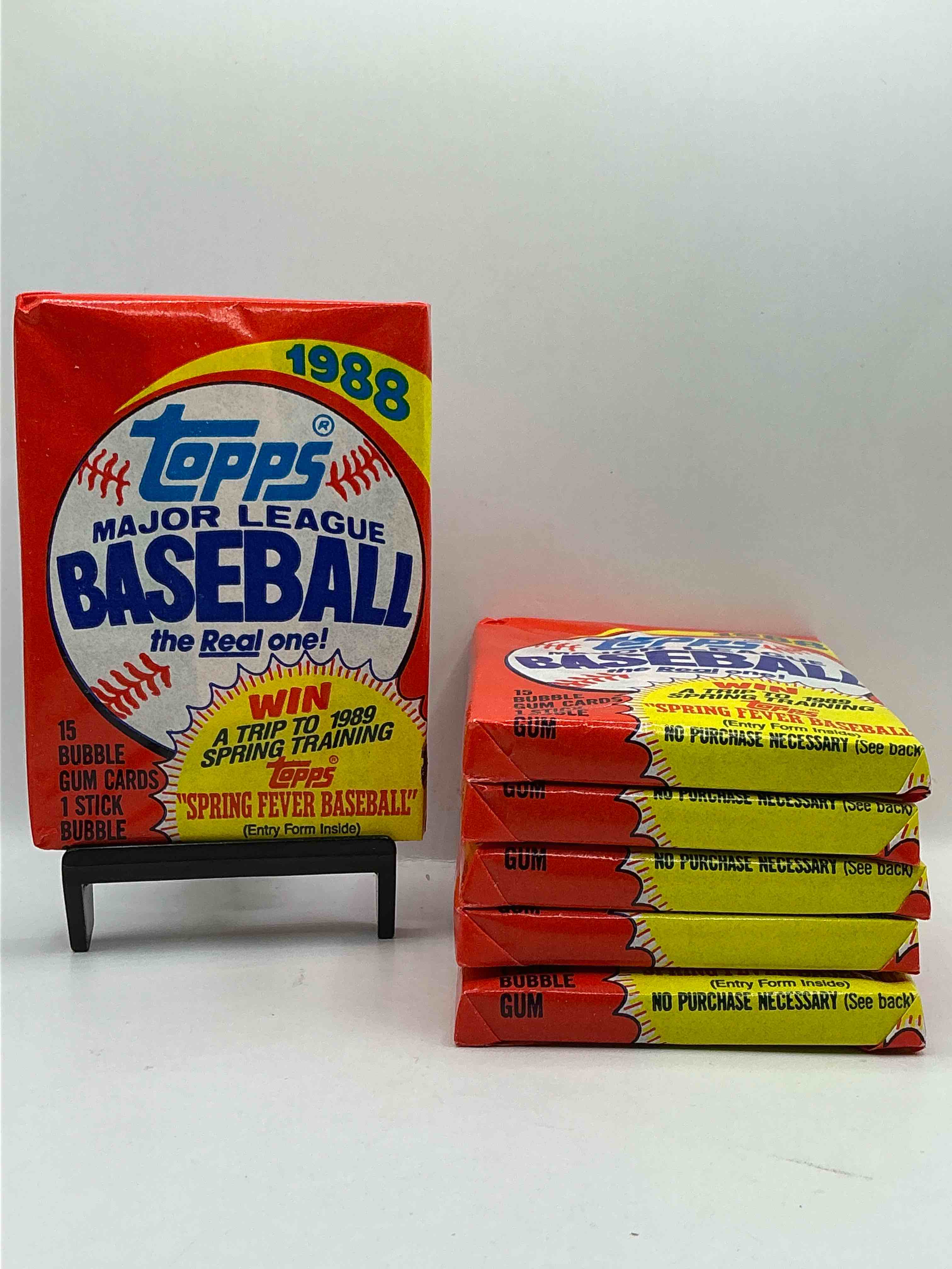 80's Baseball Fan's Rejoice! 1988 Topps Baseball Unopened Wax Packs Full Of Collectible Trading Cards! Search For Valuable Don Mattingly "World Of Baseball" & Nolan Ryan Cards Worth Hundreds In Perfect Condition!