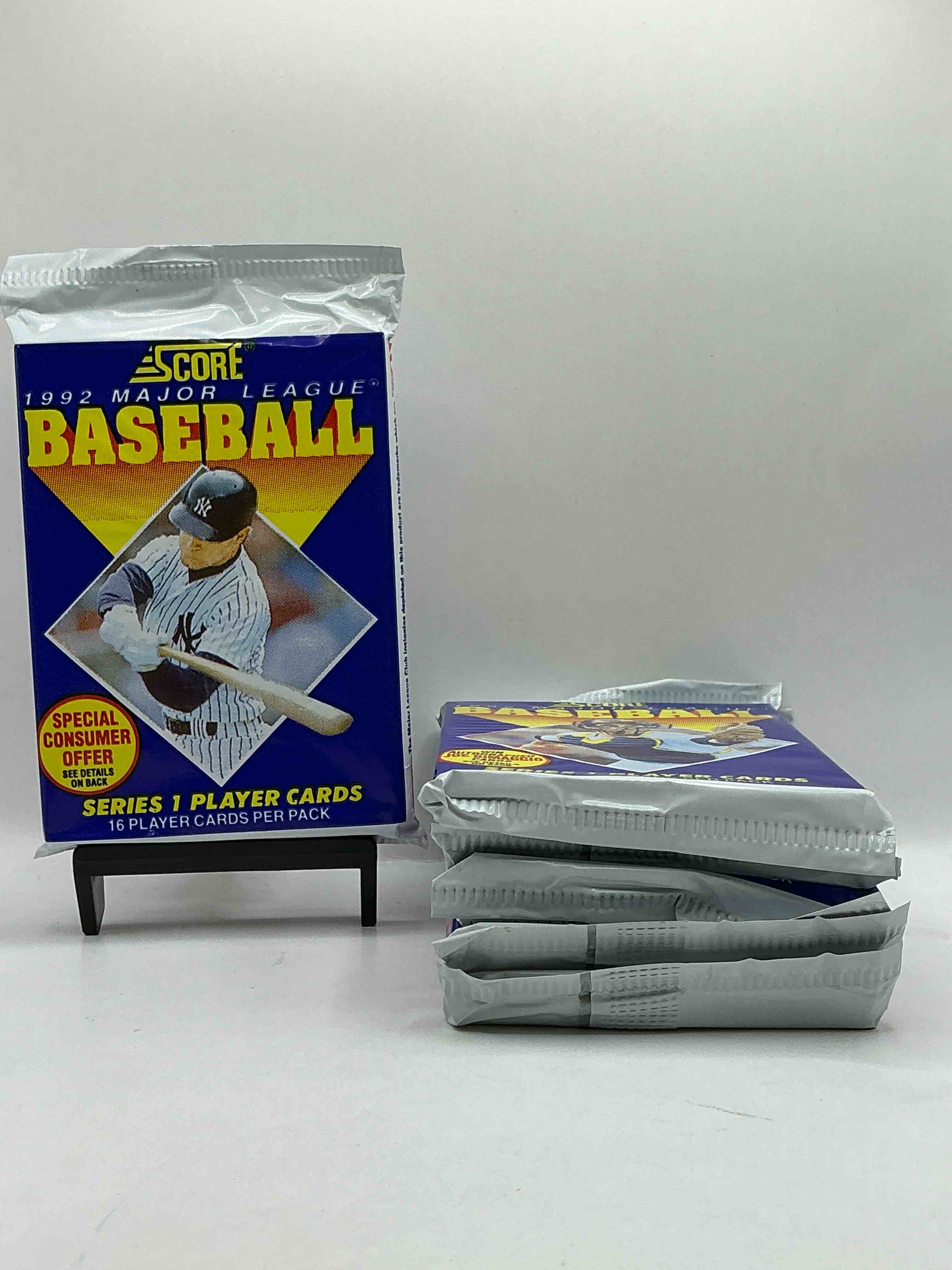 Joe DiMaggio Autograph!? 2,495 Joe DiMaggio Randomly Inserted Signature Cards In The Packs From This Year! 1992 Score Baseball Craziness, See What You Get!