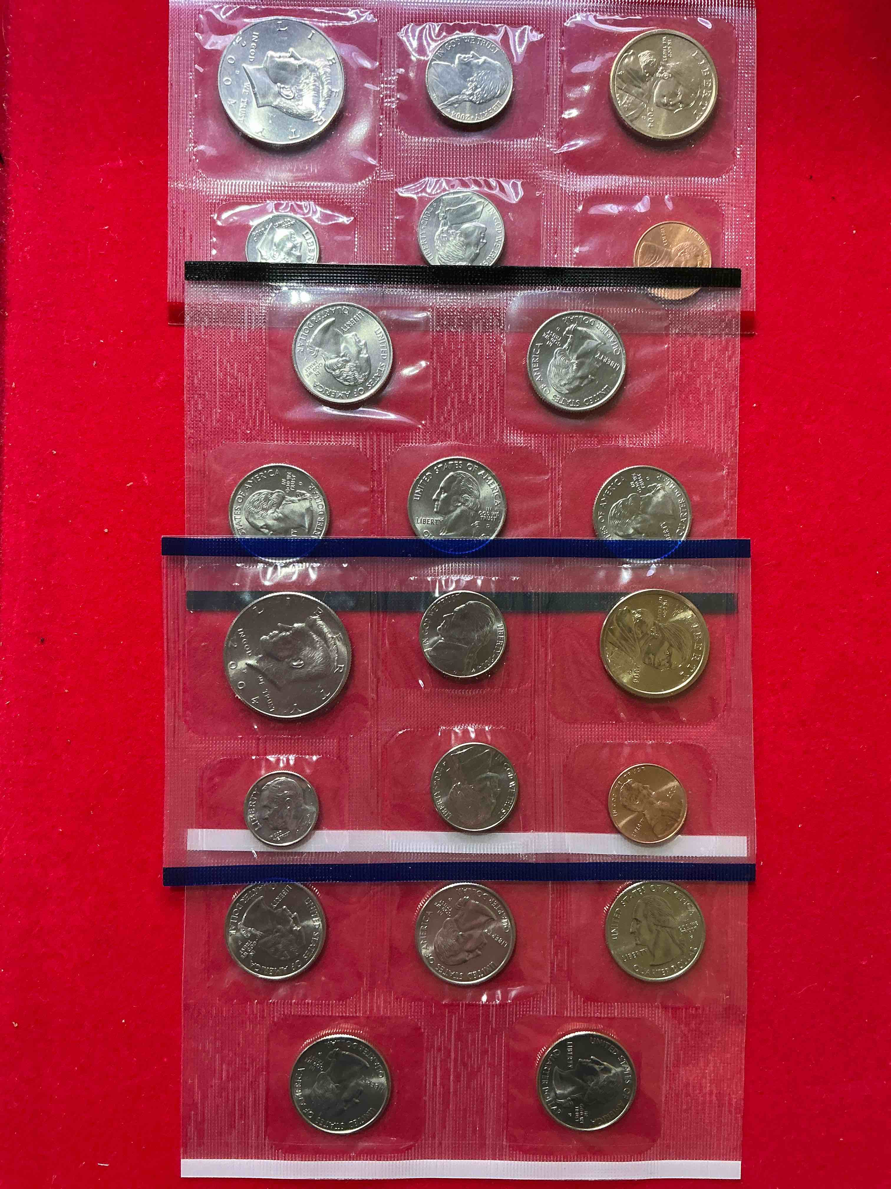 2004 Uncirculated Mint Set! 20 Coin Mint Set With State Quarters! Half Dollars, One Dollar Coins, Quarters, Nickels, Dimes & Pennies! 20 Coin Uncirculated Mint Set! 