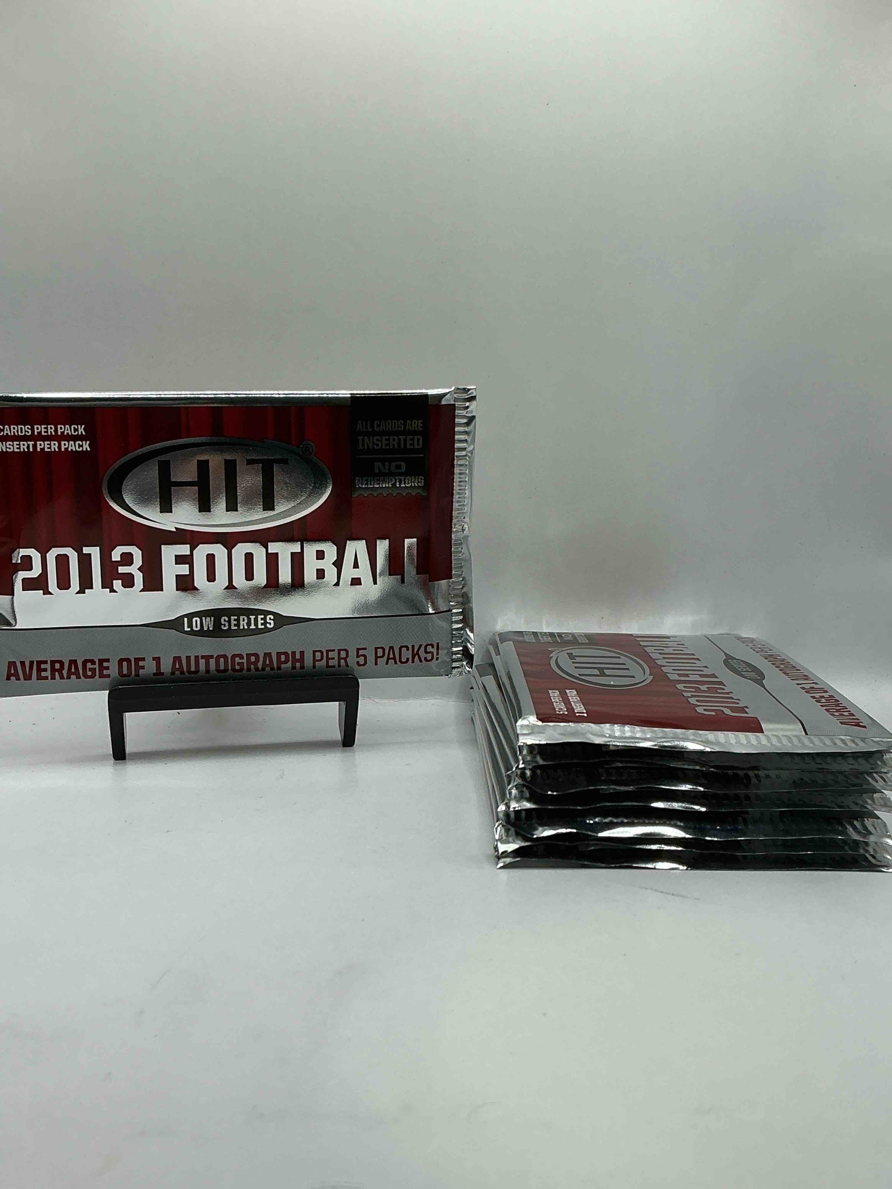 One Autograph Every 5 Packs! 2013 Hit Football Unopened Packs! Search For Autographs, Legends, Rookies & More!