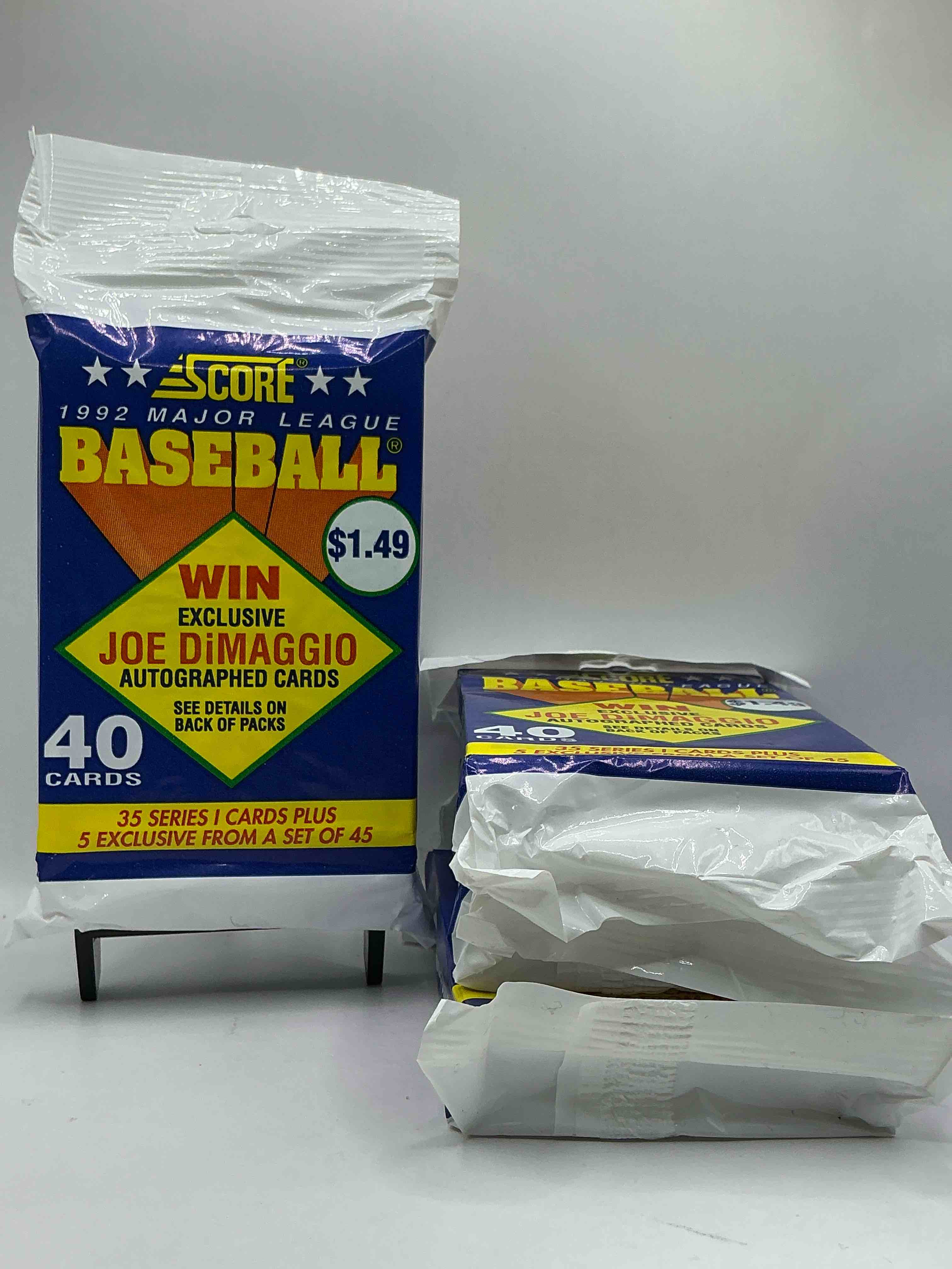 Joe DiMaggio Autograph!? 2,495 Joe DiMaggio Randomly Inserted Signature Cards In The Packs From This Year! 1992 Score Baseball Jumbo Pack Craziness, 40 Cards In Each Pack! See What You Get!