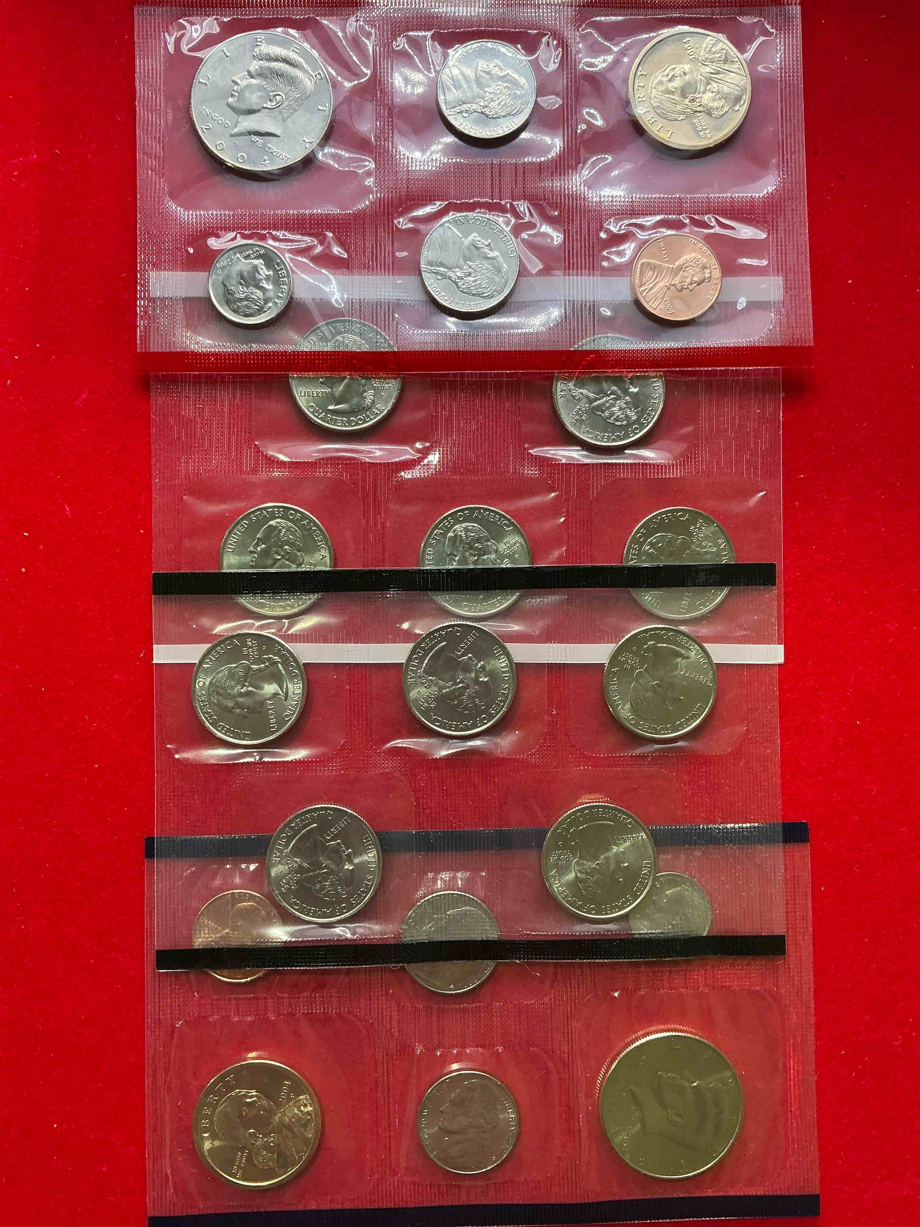 2004 Uncirculated Mint Set! 20 Coin Mint Set With State Quarters! Half Dollars, One Dollar Coins, Quarters, Nickels, Dimes & Pennies! 20 Coin Uncirculated Mint Set!