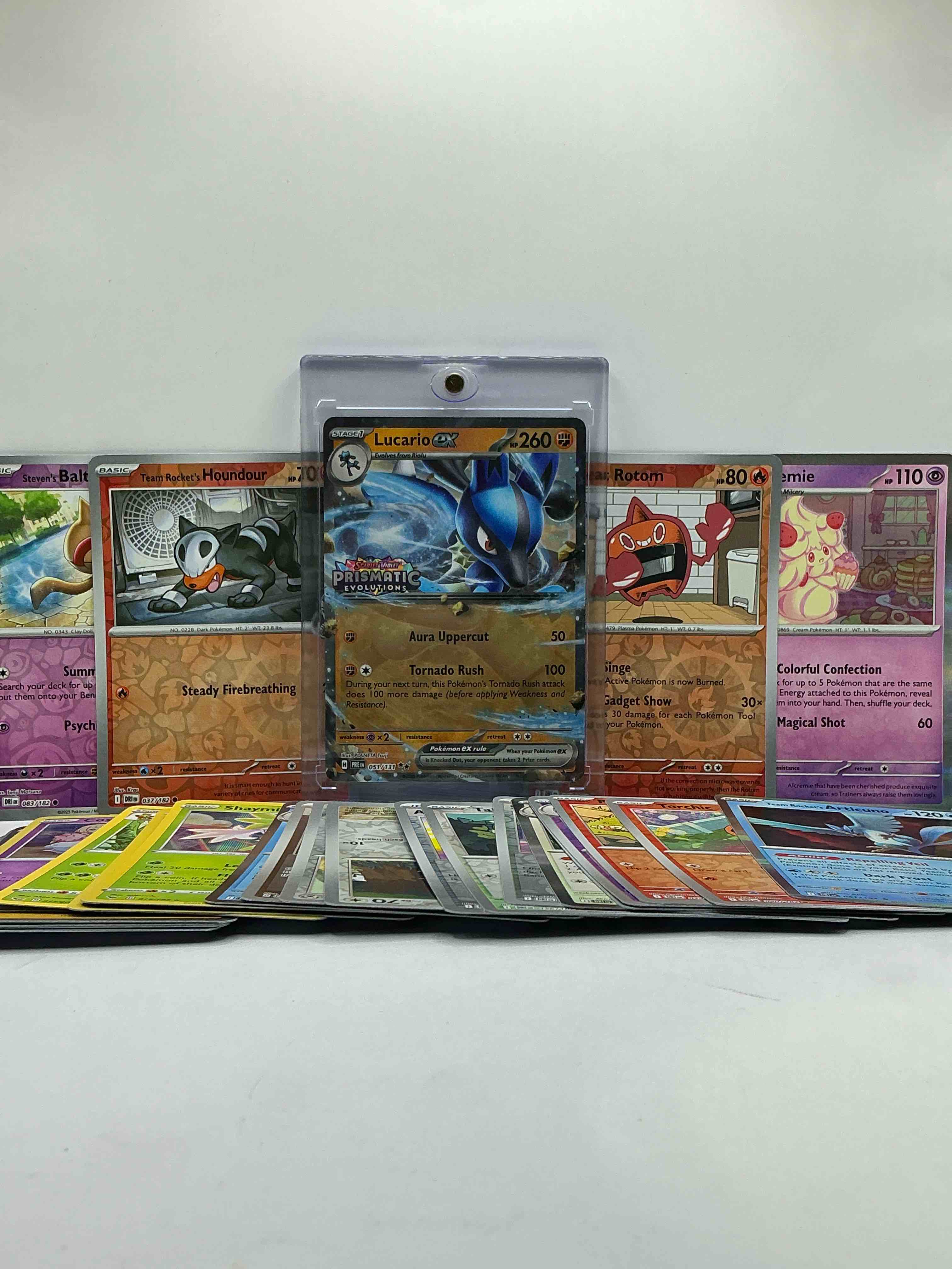 Holo Craziness! 24 Card Random Holo Pokemon Cards With Some Of Your Favorites! Get On The Pokemon Wave With These Rare & Super Cool Pokemon Holo Cards!